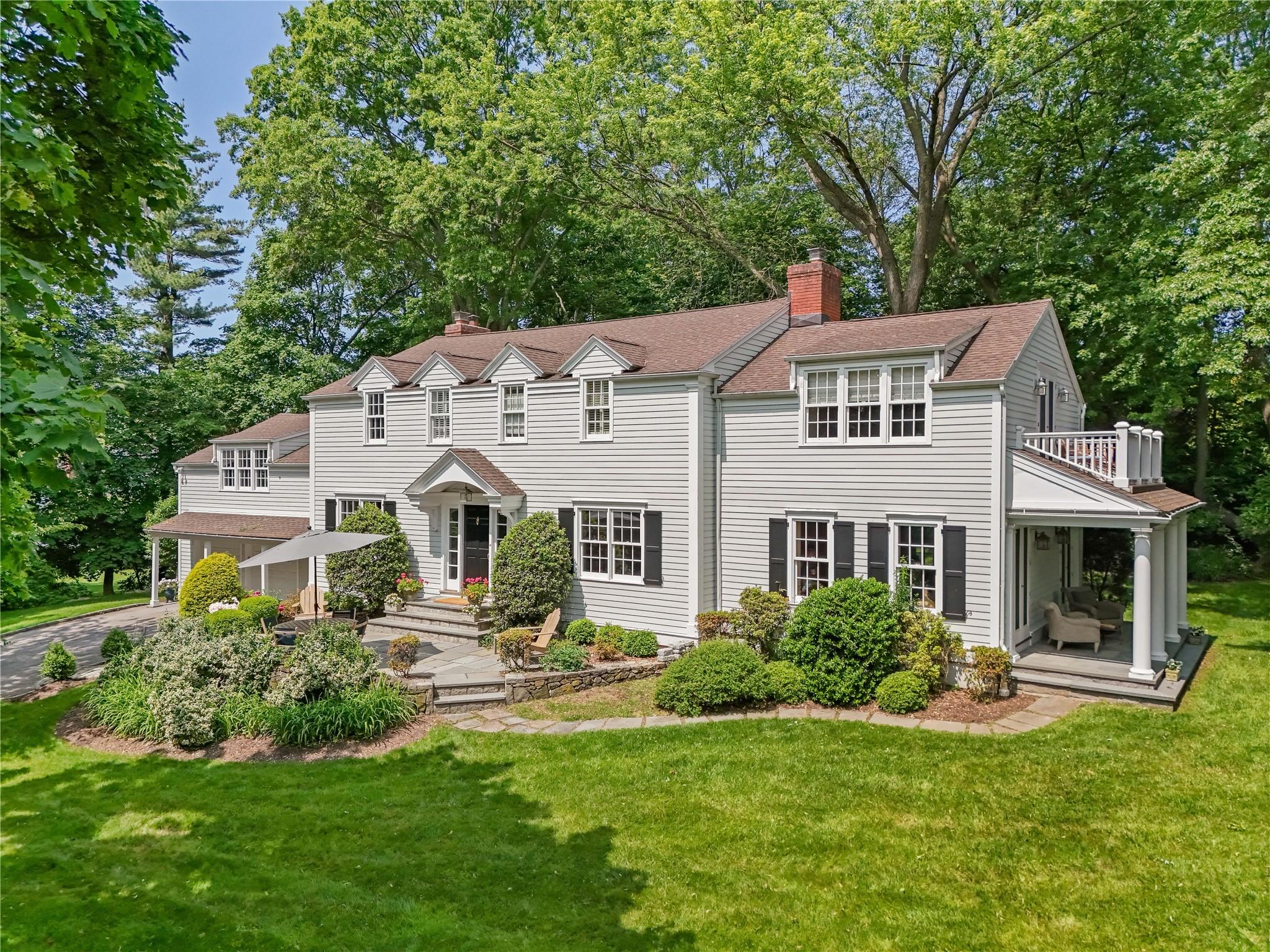 #1 photo, 734 Forest Avenue, Rye , NY 10580