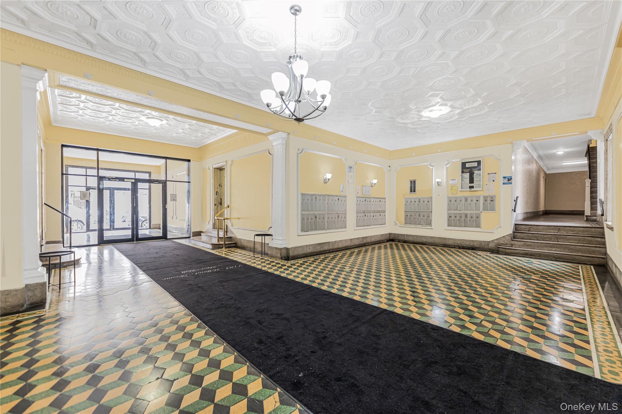 #15 photo, 2187 Holland Avenue, ブロンクス区 Bronx , NY 10462