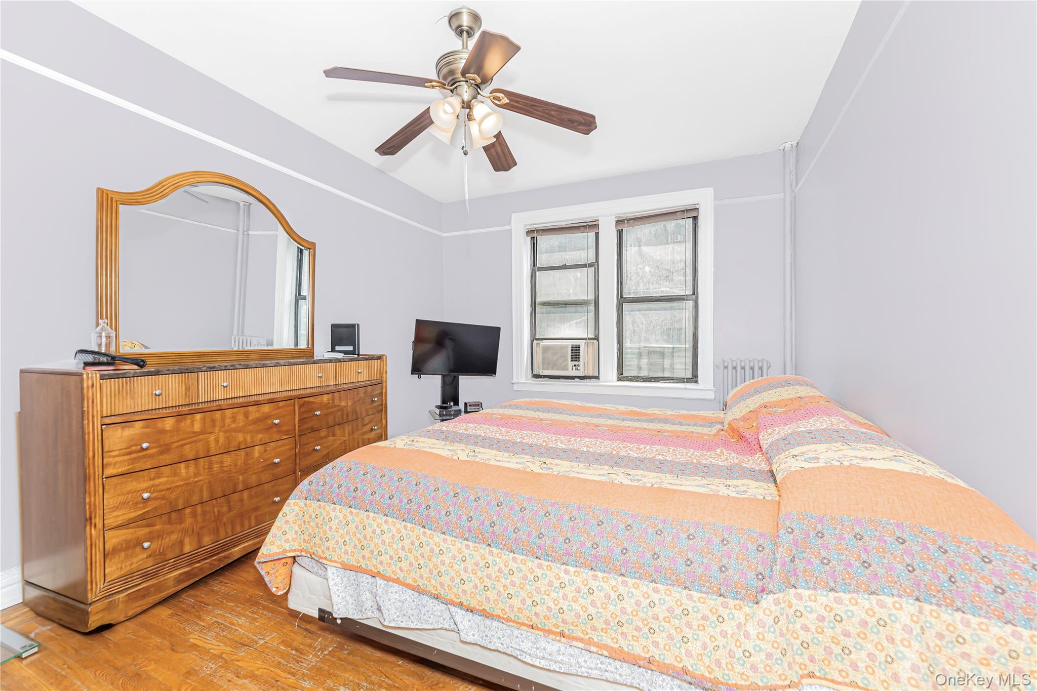 #7 photo, 2187 Holland Avenue, ブロンクス区 Bronx , NY 10462