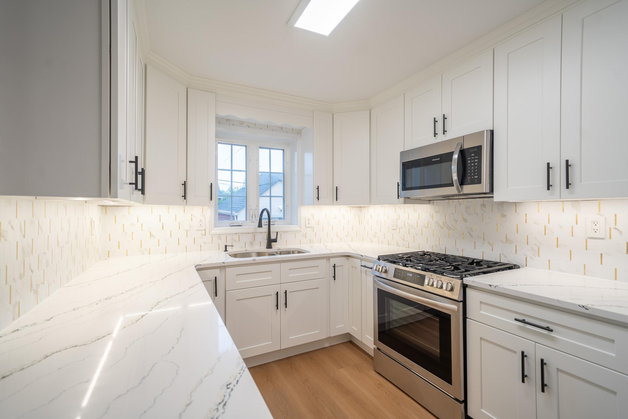 #11 photo, 67-23 182nd Street, Fresh Meadows , NY 11365