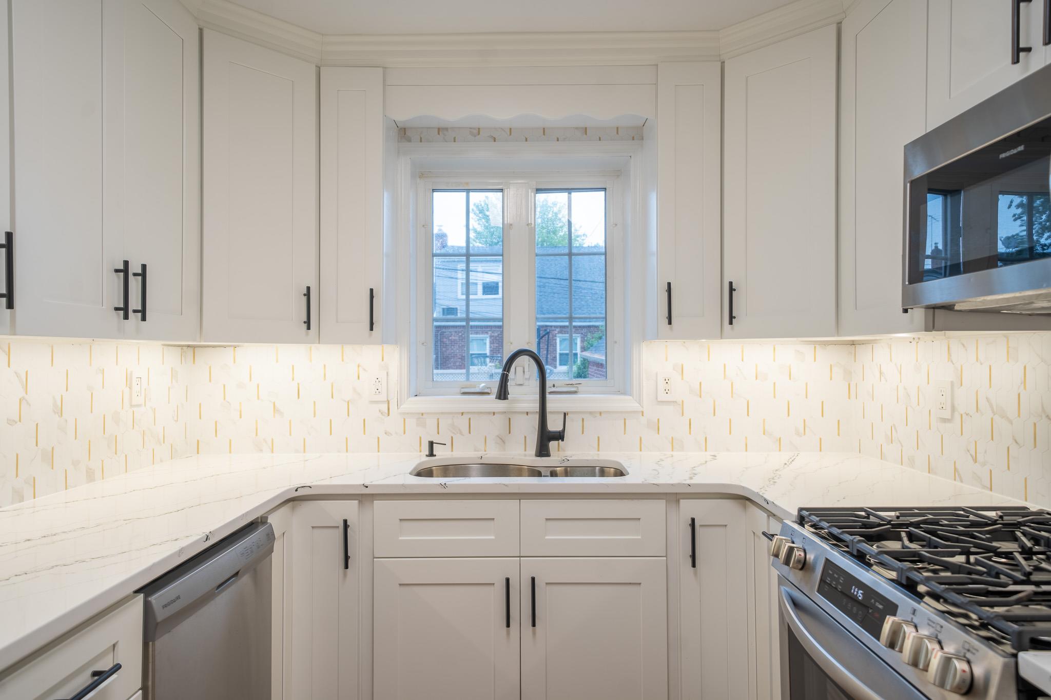 #13 photo, 67-23 182nd Street, Fresh Meadows , NY 11365