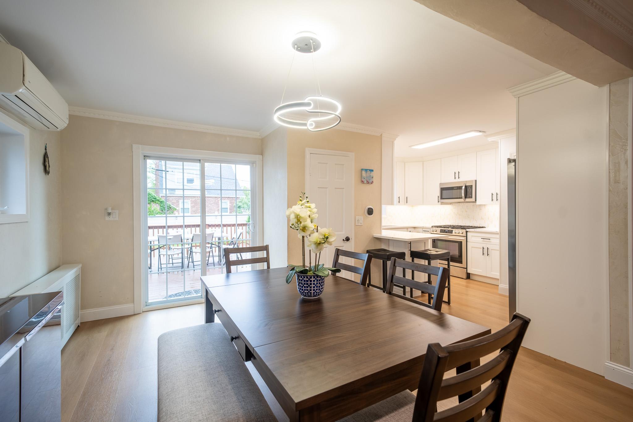 #8 photo, 67-23 182nd Street, Fresh Meadows , NY 11365