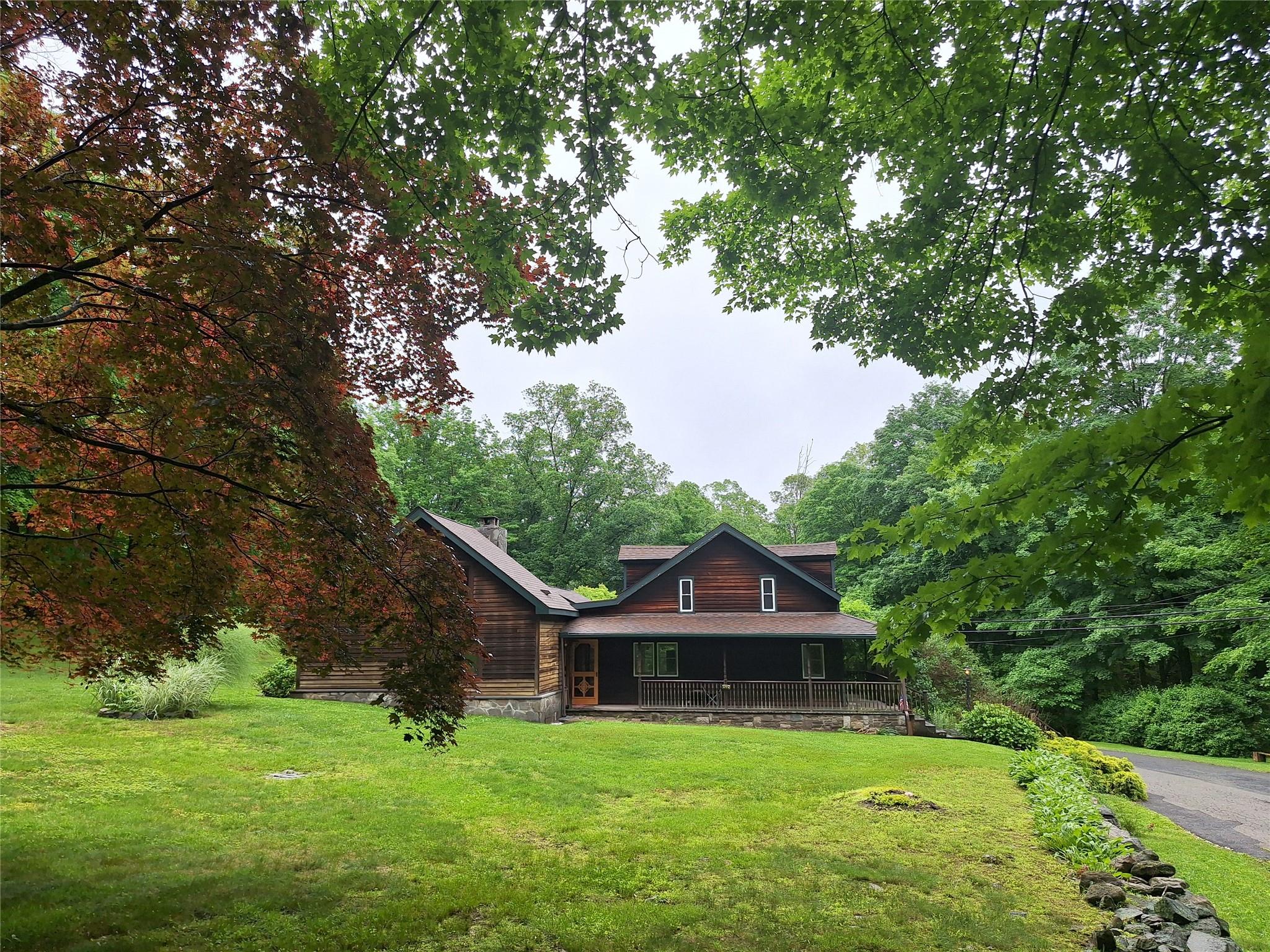 #1 photo, 1002 Kitchawan Road, Ossining , NY 10562