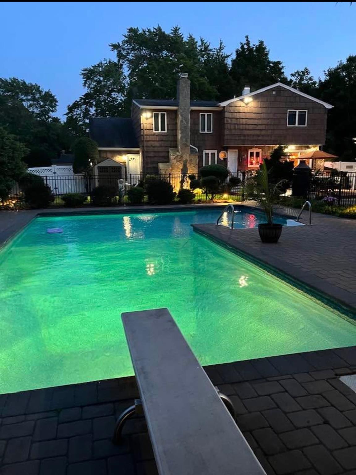 #7 photo, 17 Wall Street, サフォーク郡 Port Jefferson Station , NY 11776