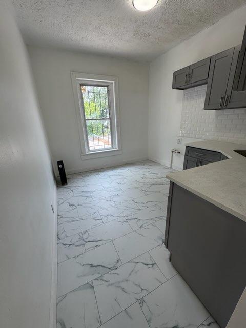 #3 photo, 105-14 177th Street, クイーンズ区 Jamaica , NY 11433