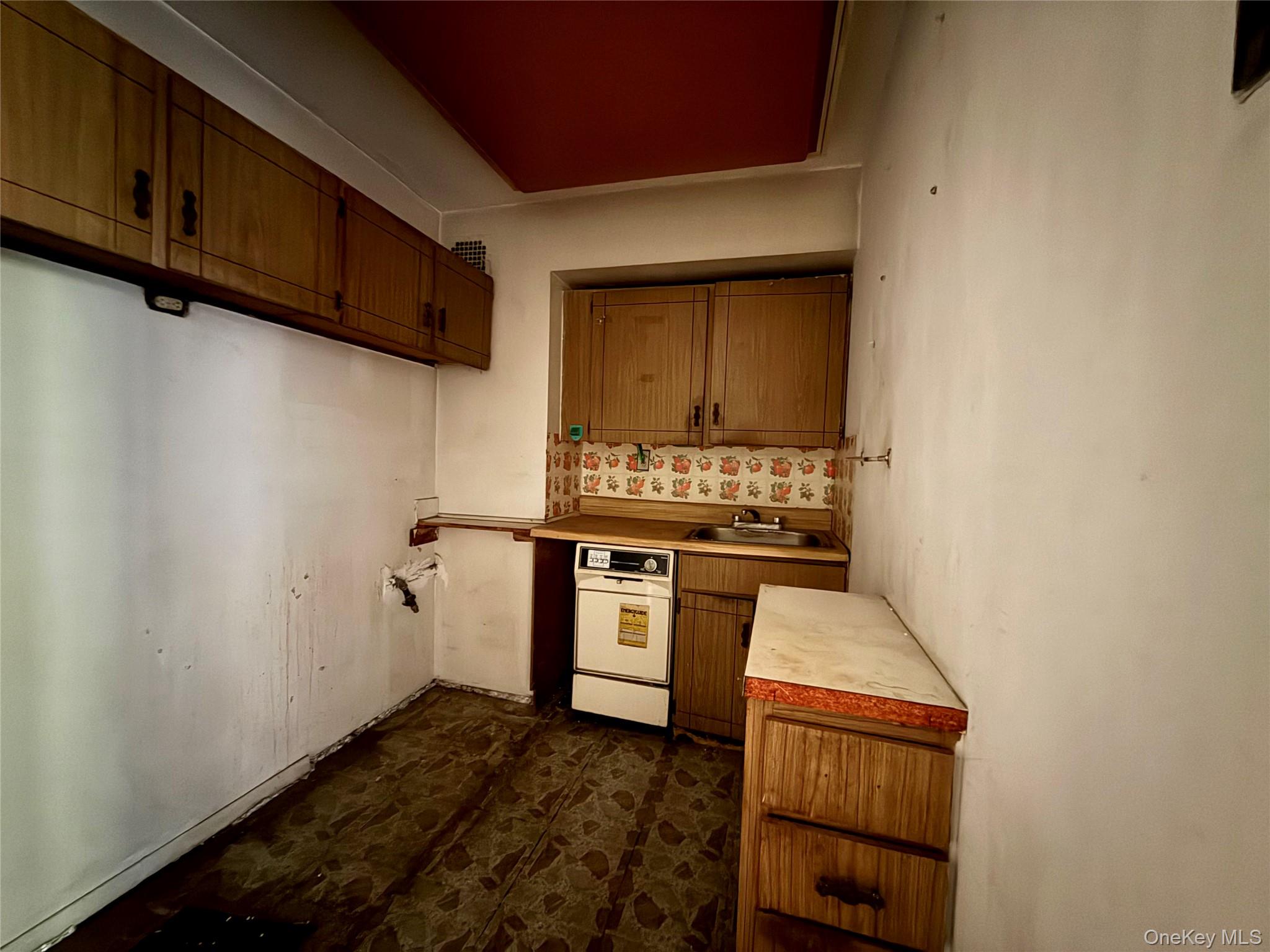 #15 photo, 58-03 Calloway Street, Corona , NY 11369