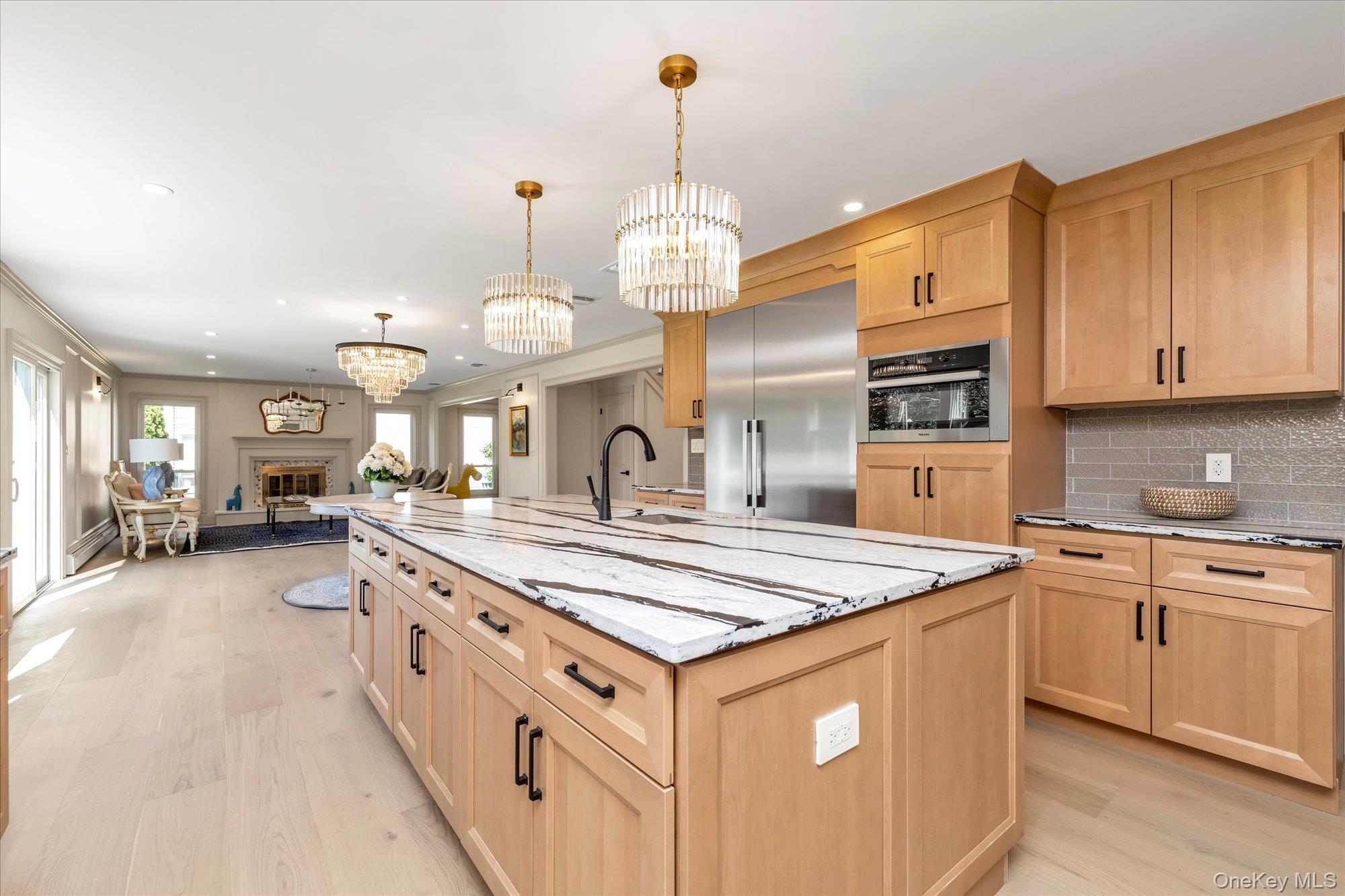 #11 photo, 6 Victor Lane, ナッソー郡 Woodbury , NY 11797