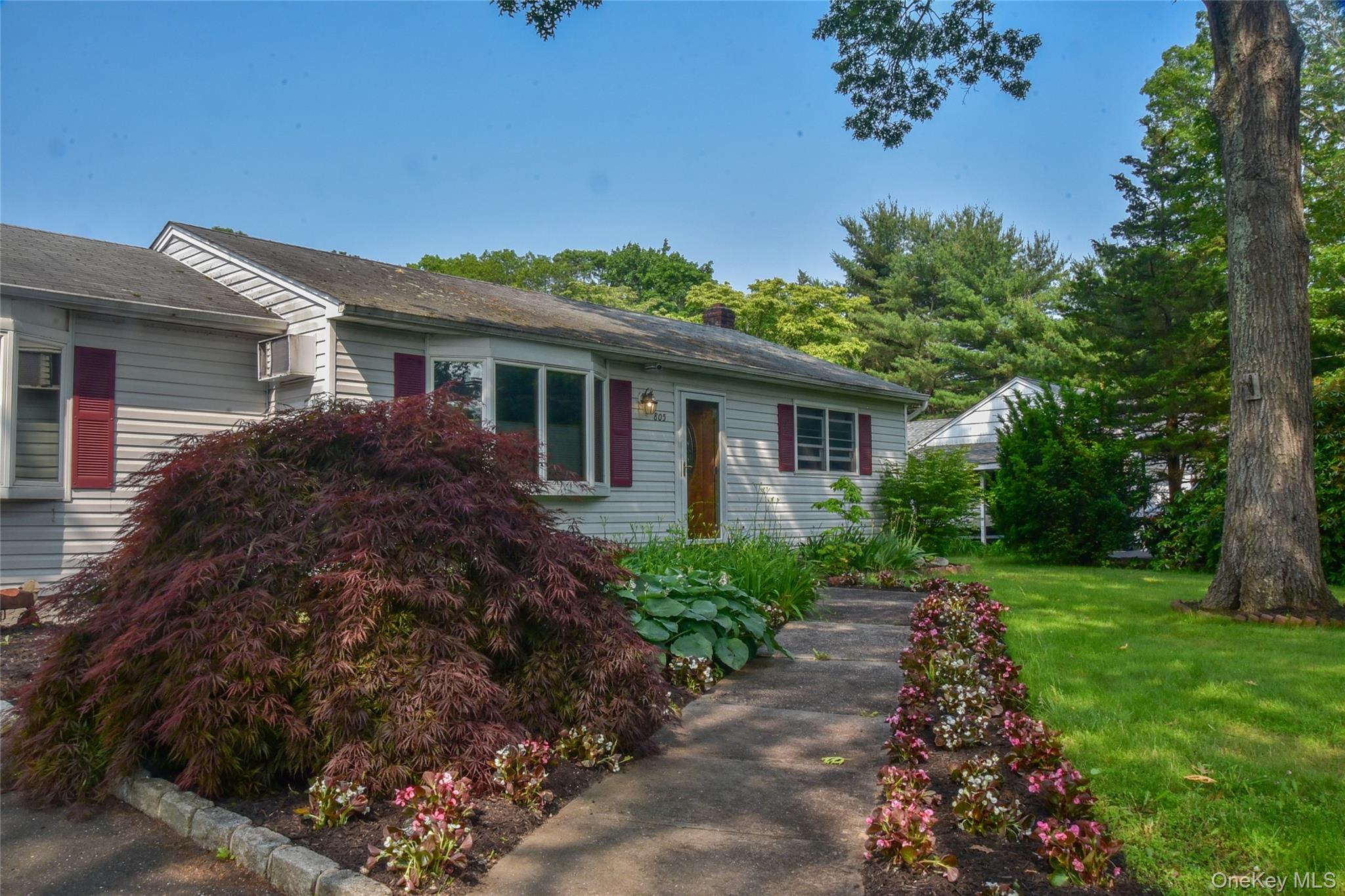 #3 photo, 805 Canal Road, サフォーク郡 Mount Sinai , NY 11766