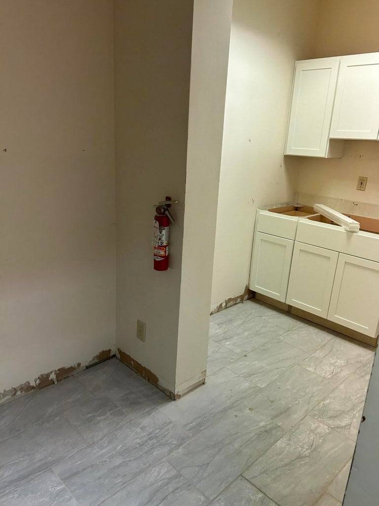 #5 photo, 1  Rapp Road, Albany , NY 12203