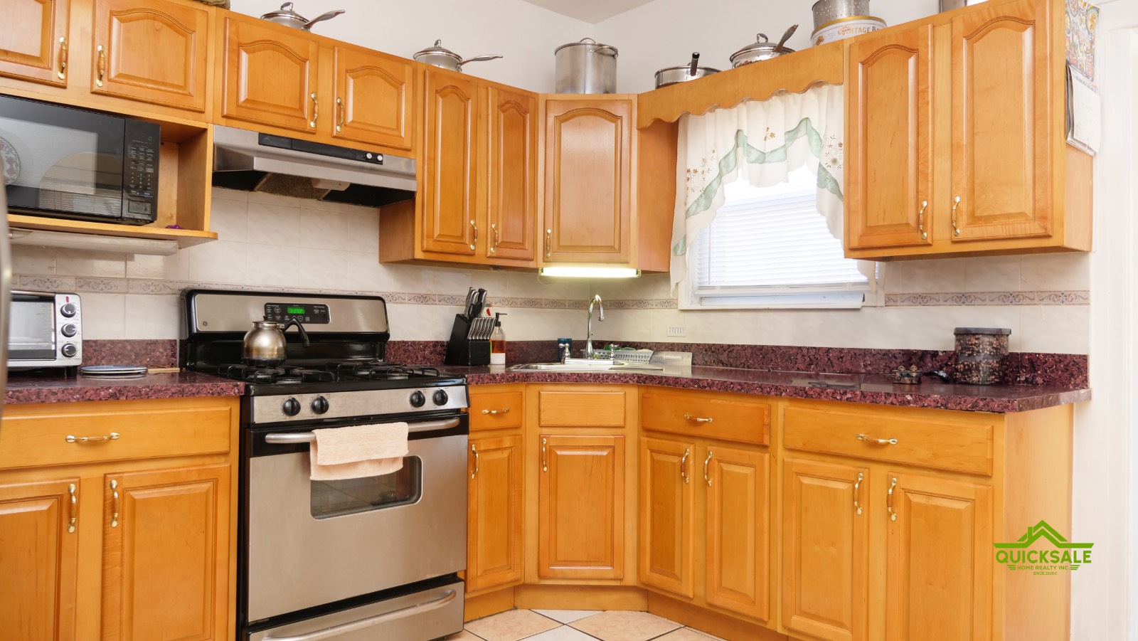 #10 photo, 204-03 Murdock Ave, クイーンズ区 ST. Albans , NY 11412