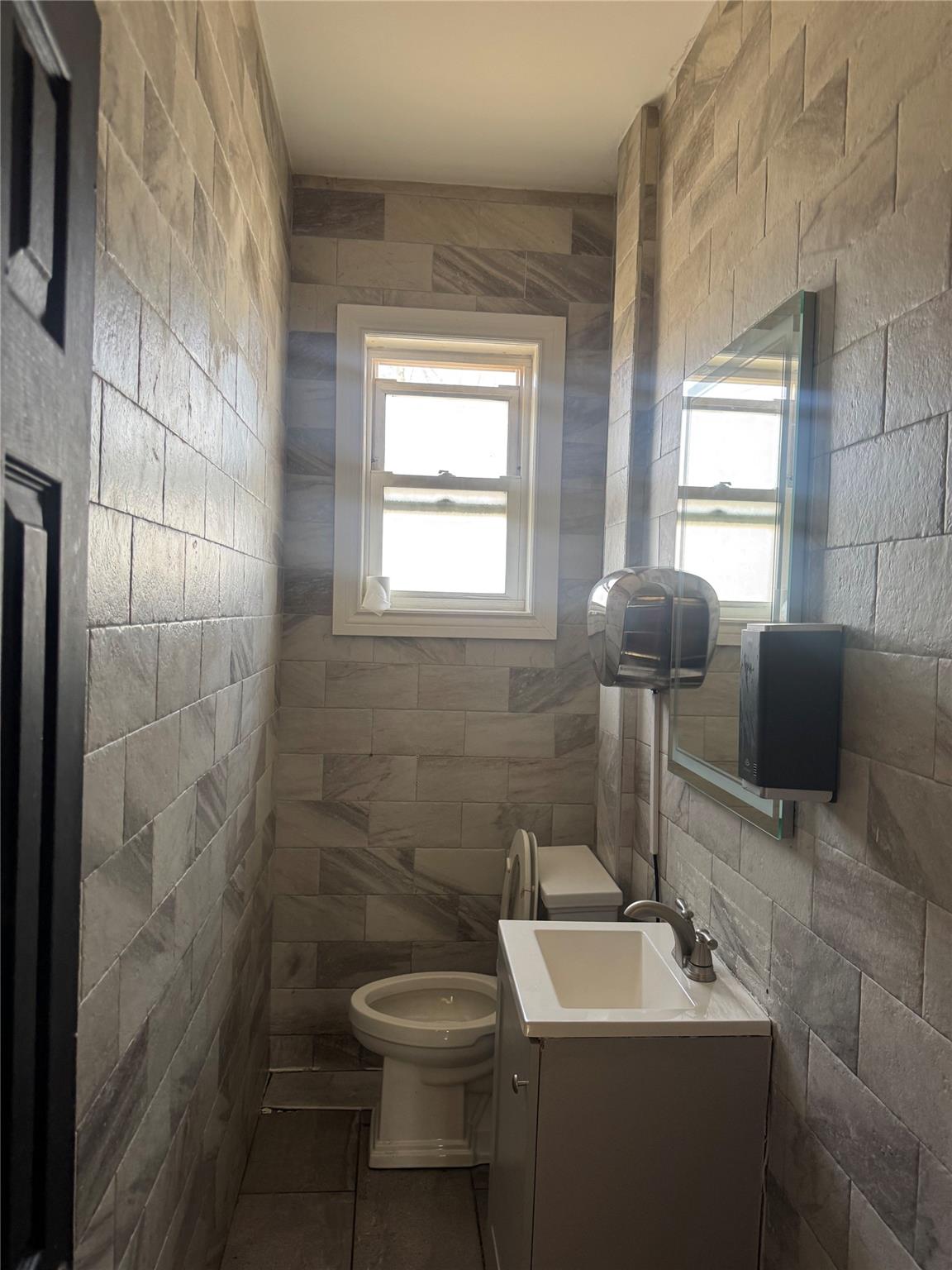 #10 photo, 269 West Merrick Rd, ナッソー郡 Valley Stream , NY 11580