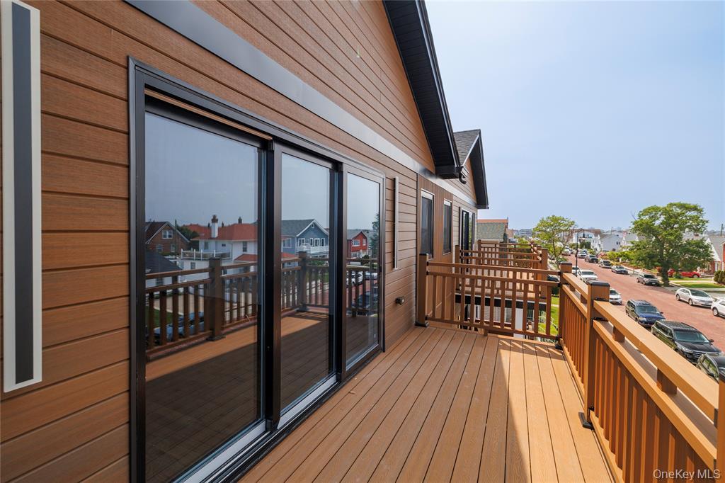 #14 photo, 622 W Penn Street, ナッソー郡 Long Beach , NY 11561