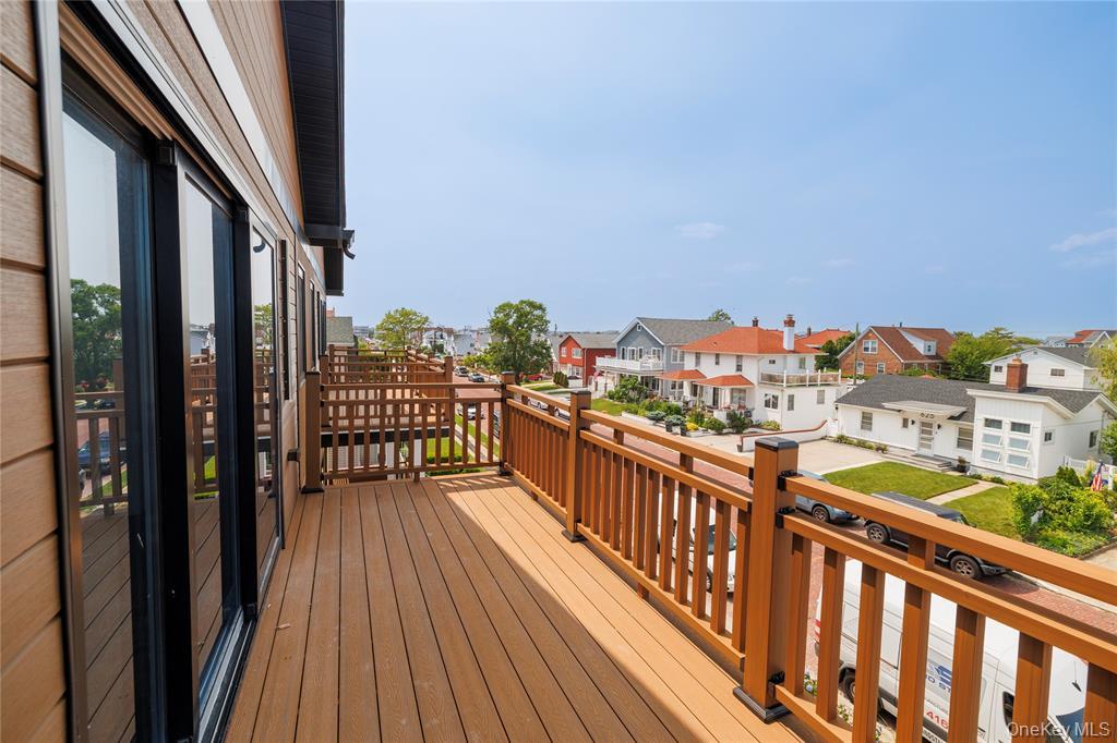 #15 photo, 622 W Penn Street, ナッソー郡 Long Beach , NY 11561