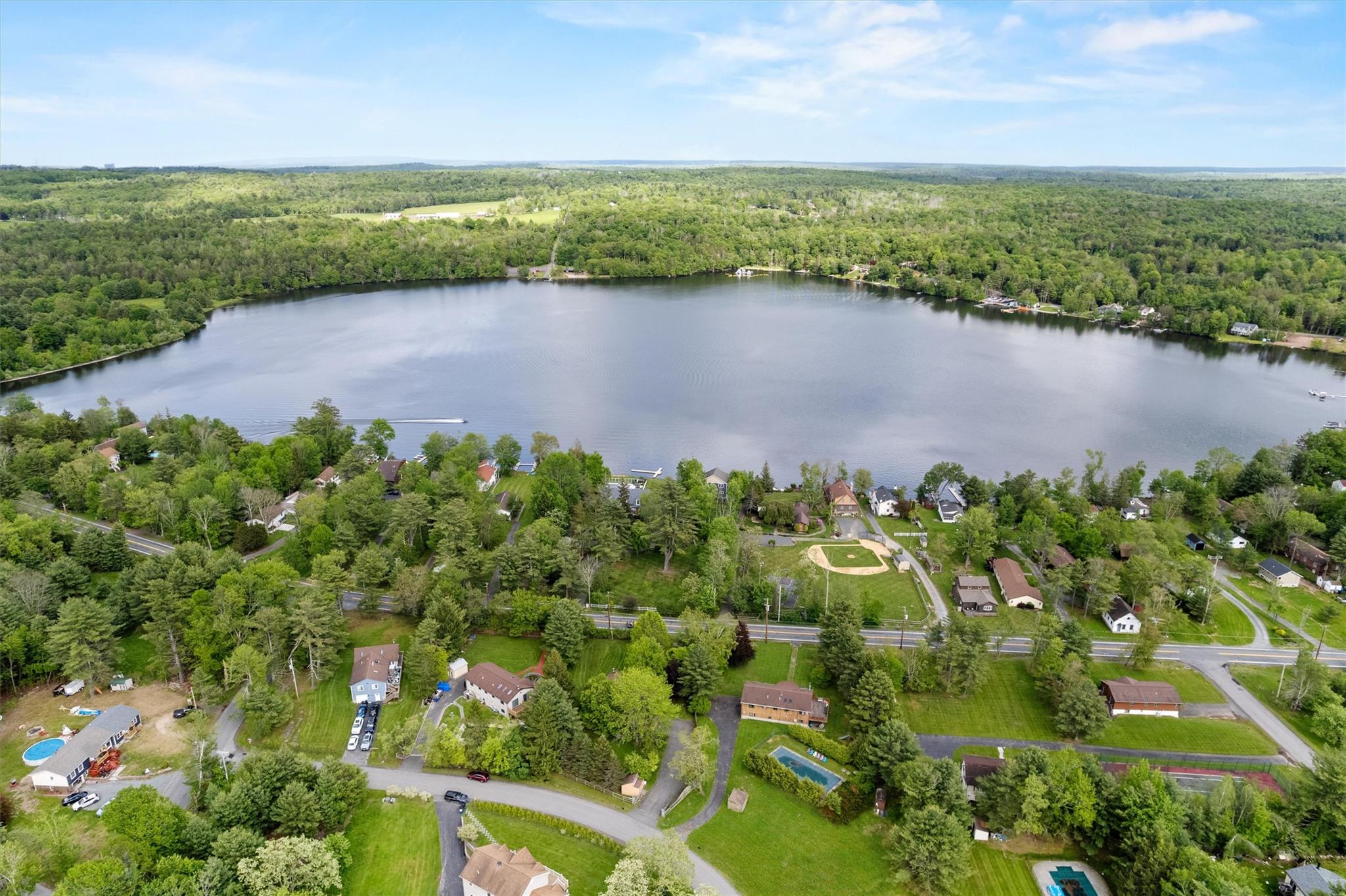 #1 photo, 17 Old Congress Road, 紐約州 Monticello , NY 12701