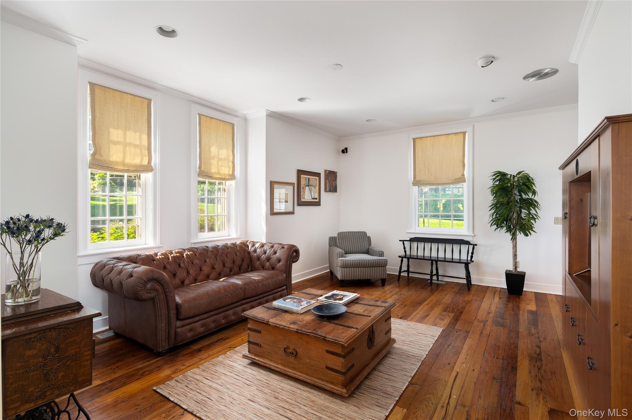 #17 photo, 560 Grand Avenue, Balmville , NY 12550