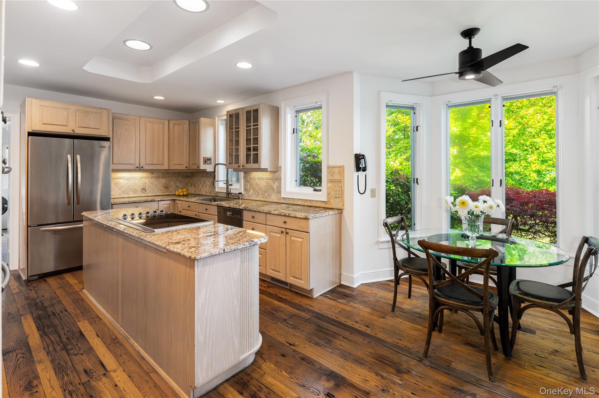 #20 photo, 560 Grand Avenue, Balmville , NY 12550