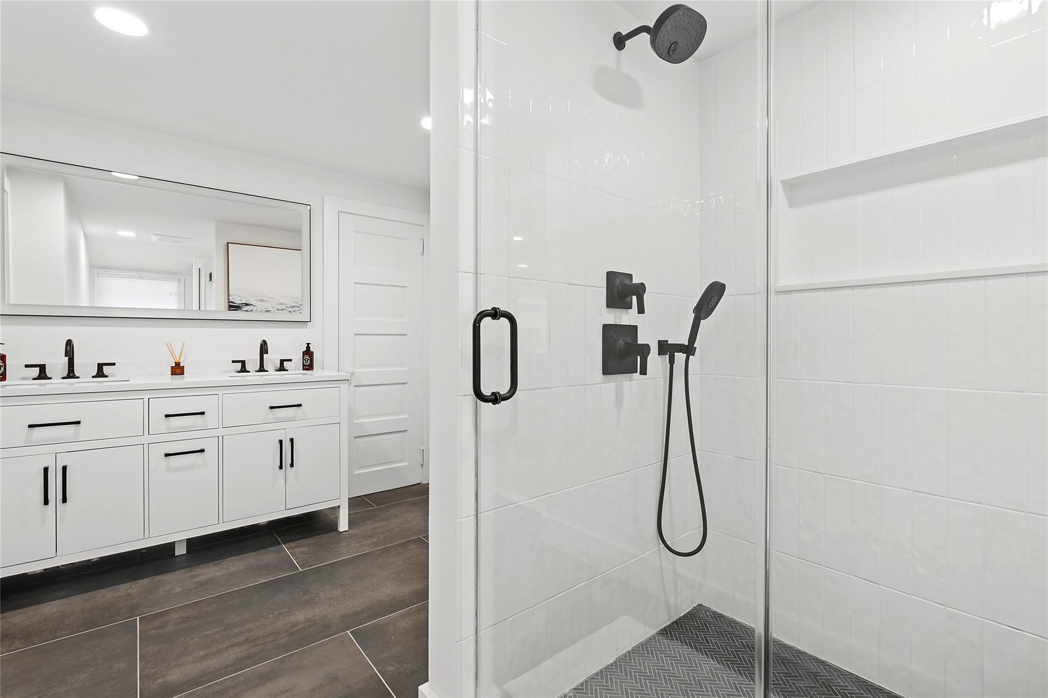 #3 photo, 35 Woodland Avenue, サフォーク郡 Westhampton Beach , NY 11978