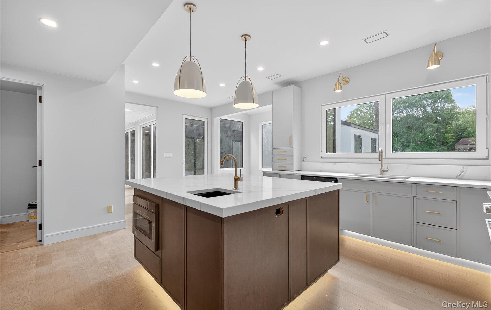 #10 photo, 26 Windemere Way, ナッソー郡 Woodbury , NY 11797