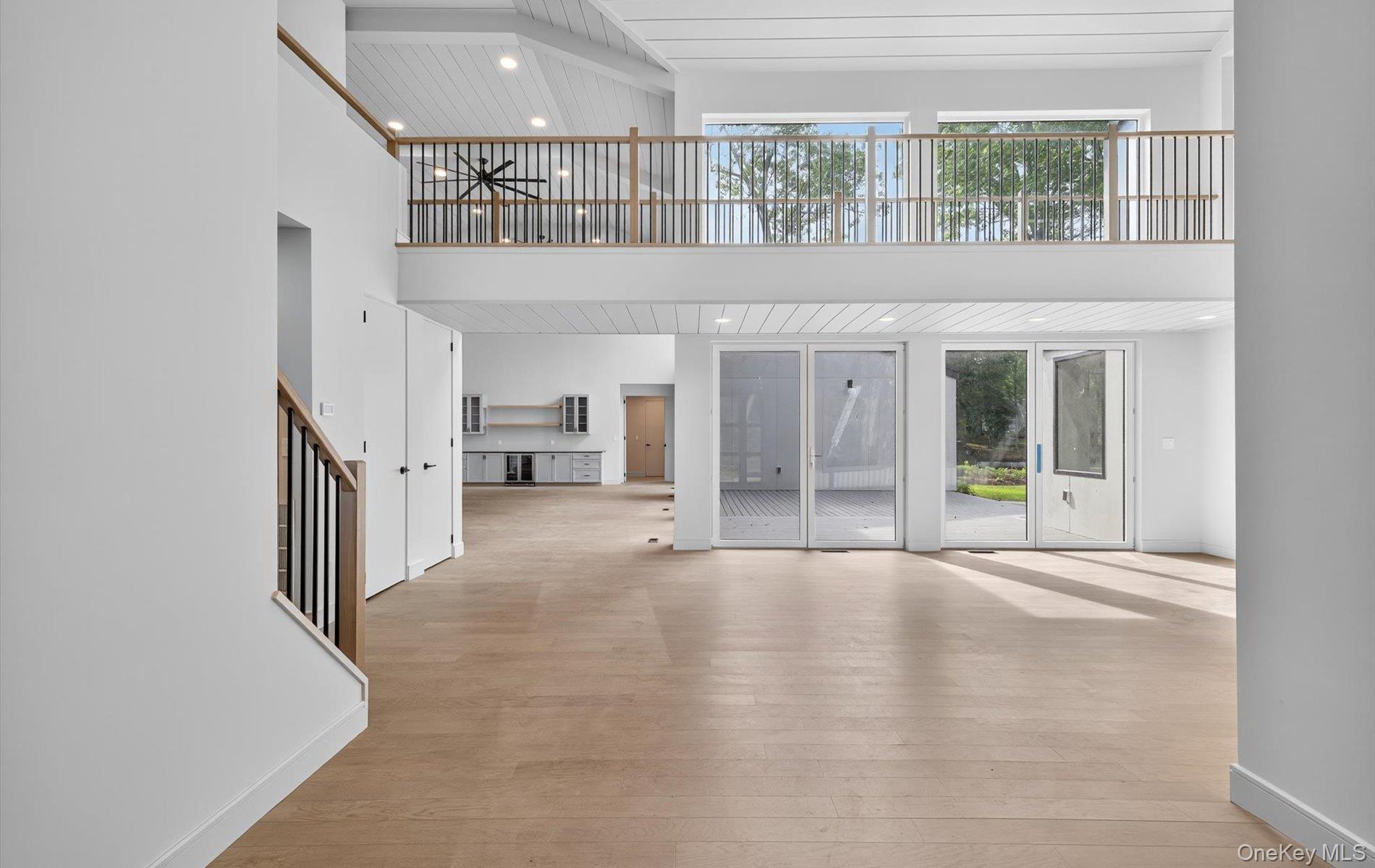 #3 photo, 26 Windemere Way, ナッソー郡 Woodbury , NY 11797