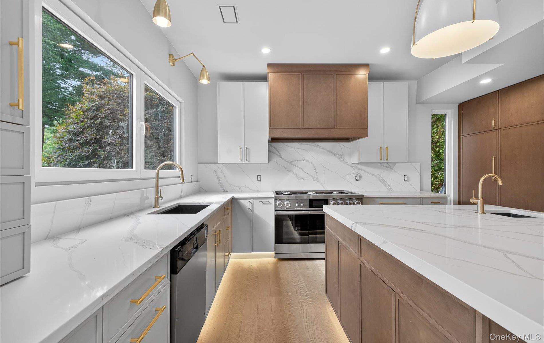 #6 photo, 26 Windemere Way, ナッソー郡 Woodbury , NY 11797