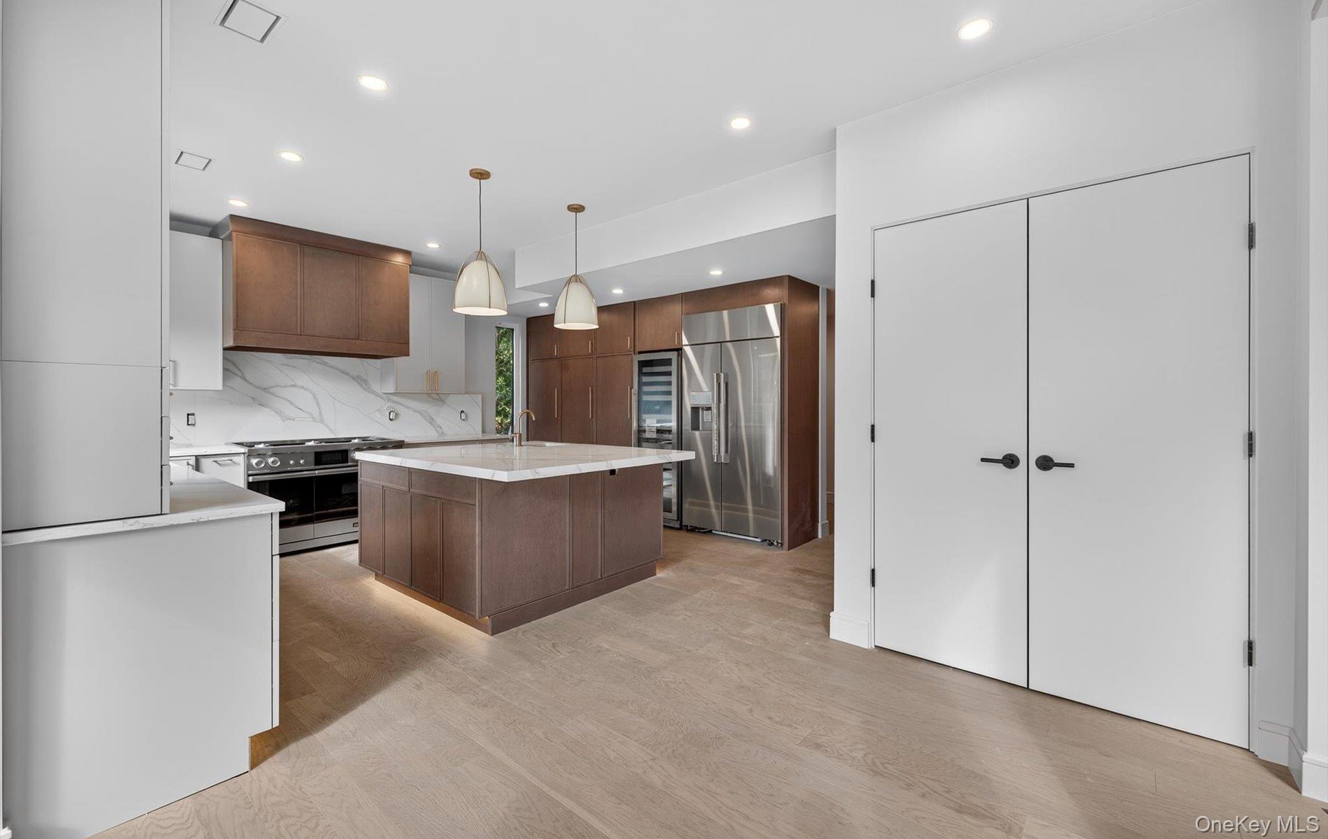 #8 photo, 26 Windemere Way, ナッソー郡 Woodbury , NY 11797