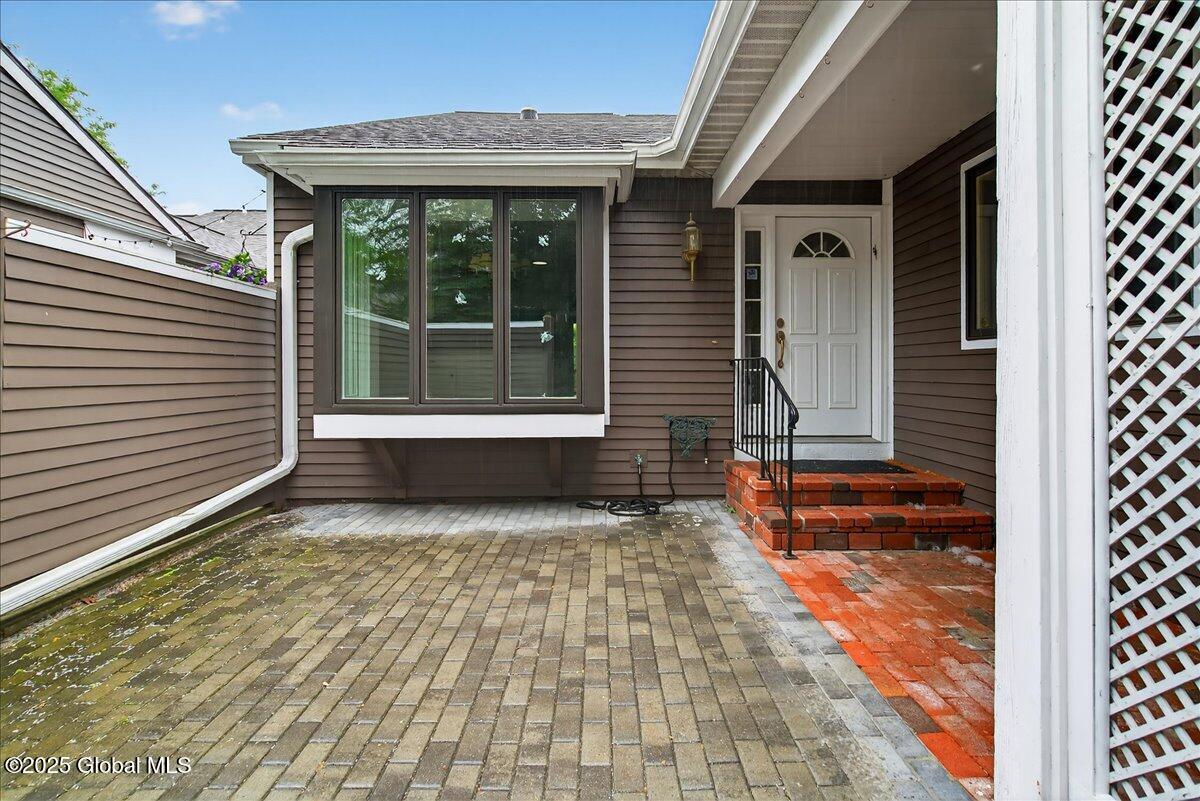 #1 photo, 23 Collins Terrace, Saratoga Springs, Outside , NY 12866