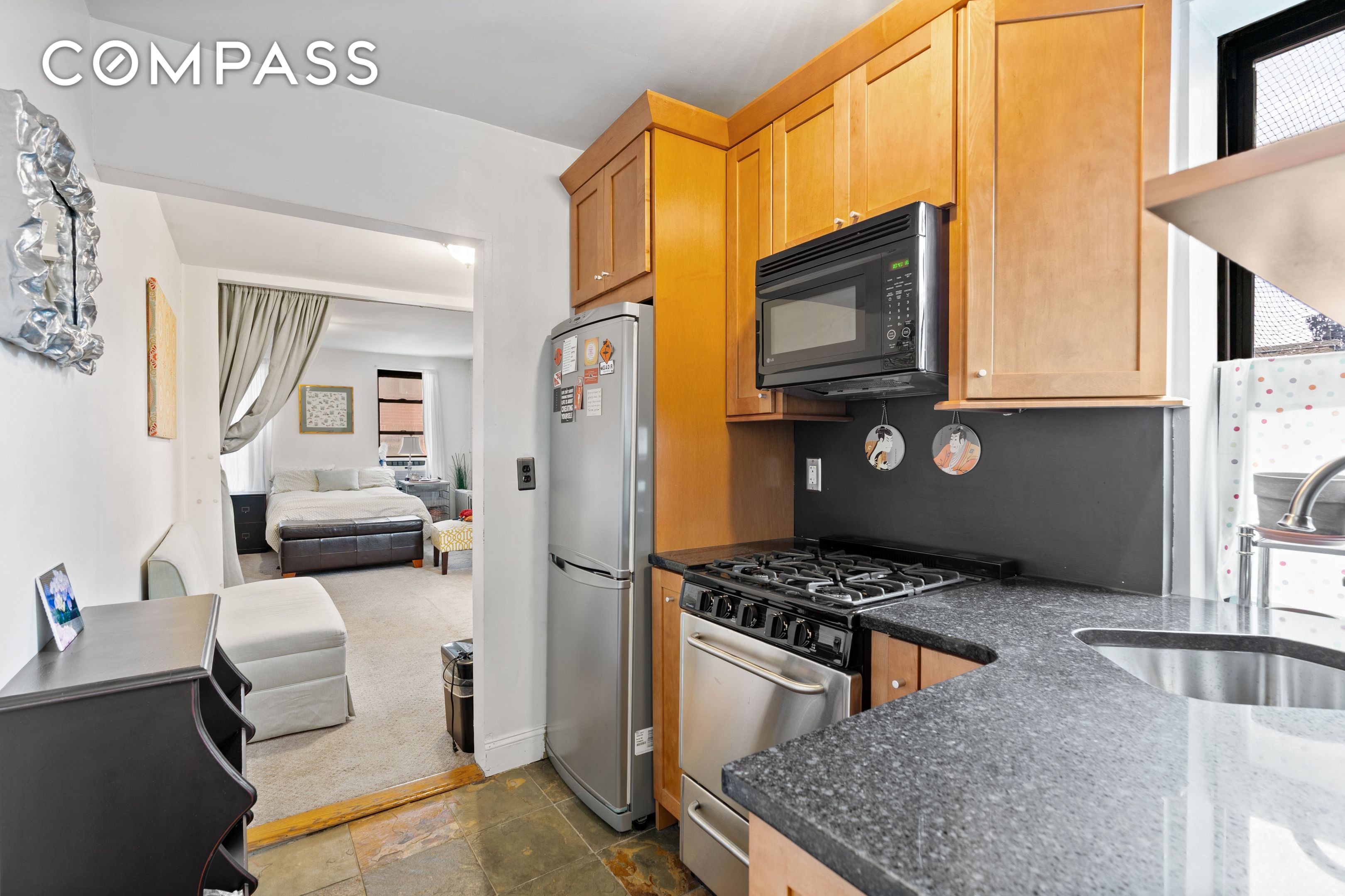#1 photo, 514 W 50th Street, Hell's Kitchen , NY 10019