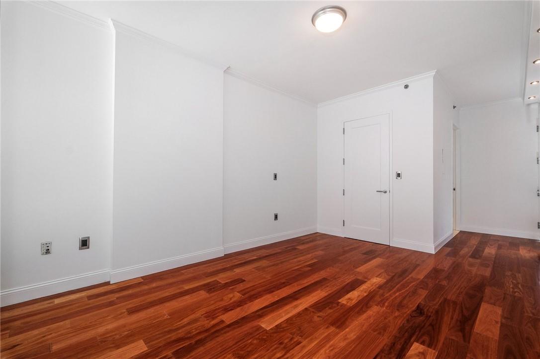 #12 photo, 10 City Place, White Plains , NY 10601