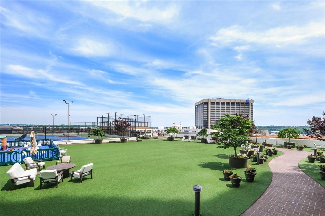 #19 photo, 10 City Place, White Plains , NY 10601