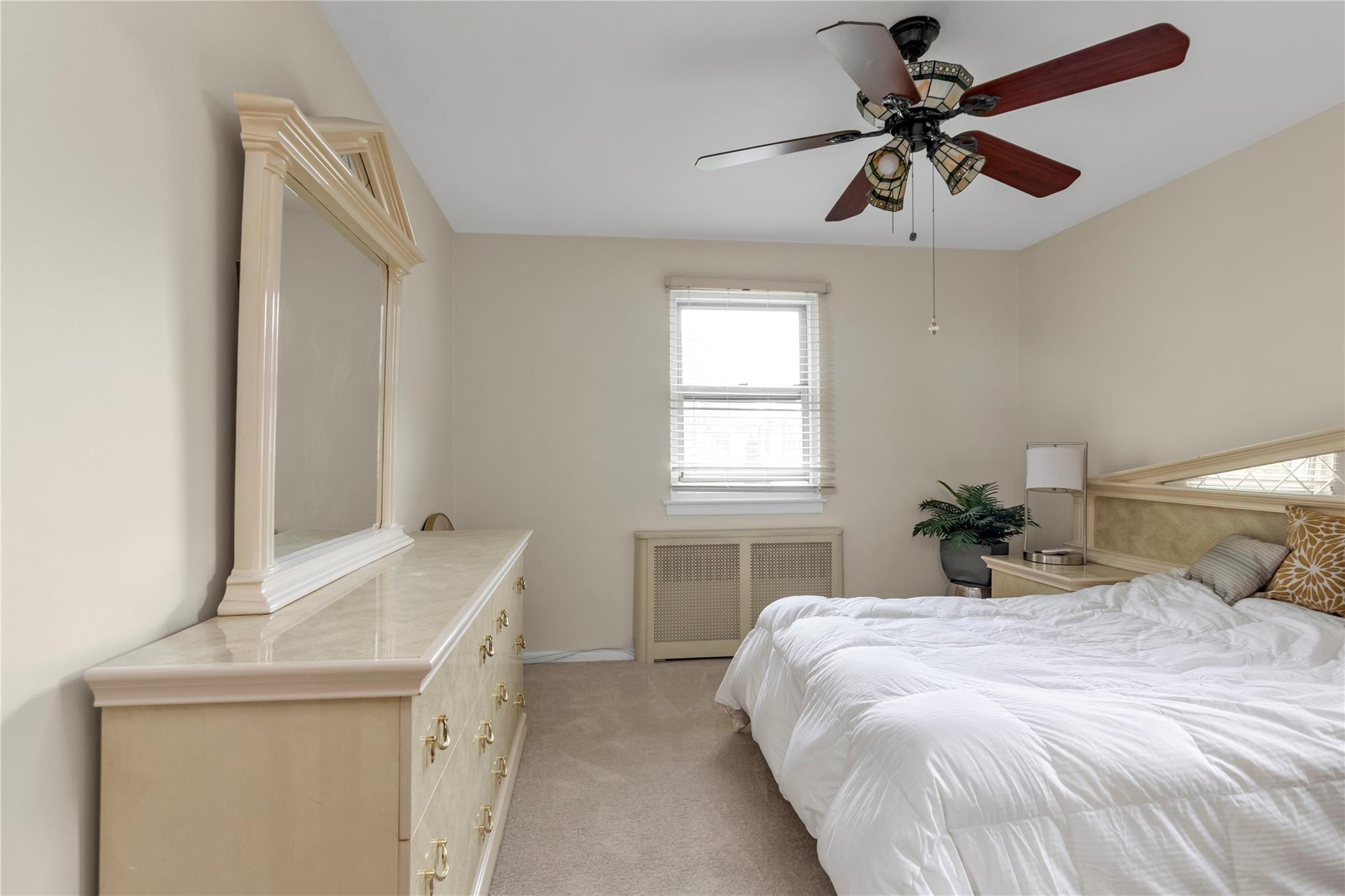 #11 photo, 82-65 268 TH Street, Floral Park , NY 11004