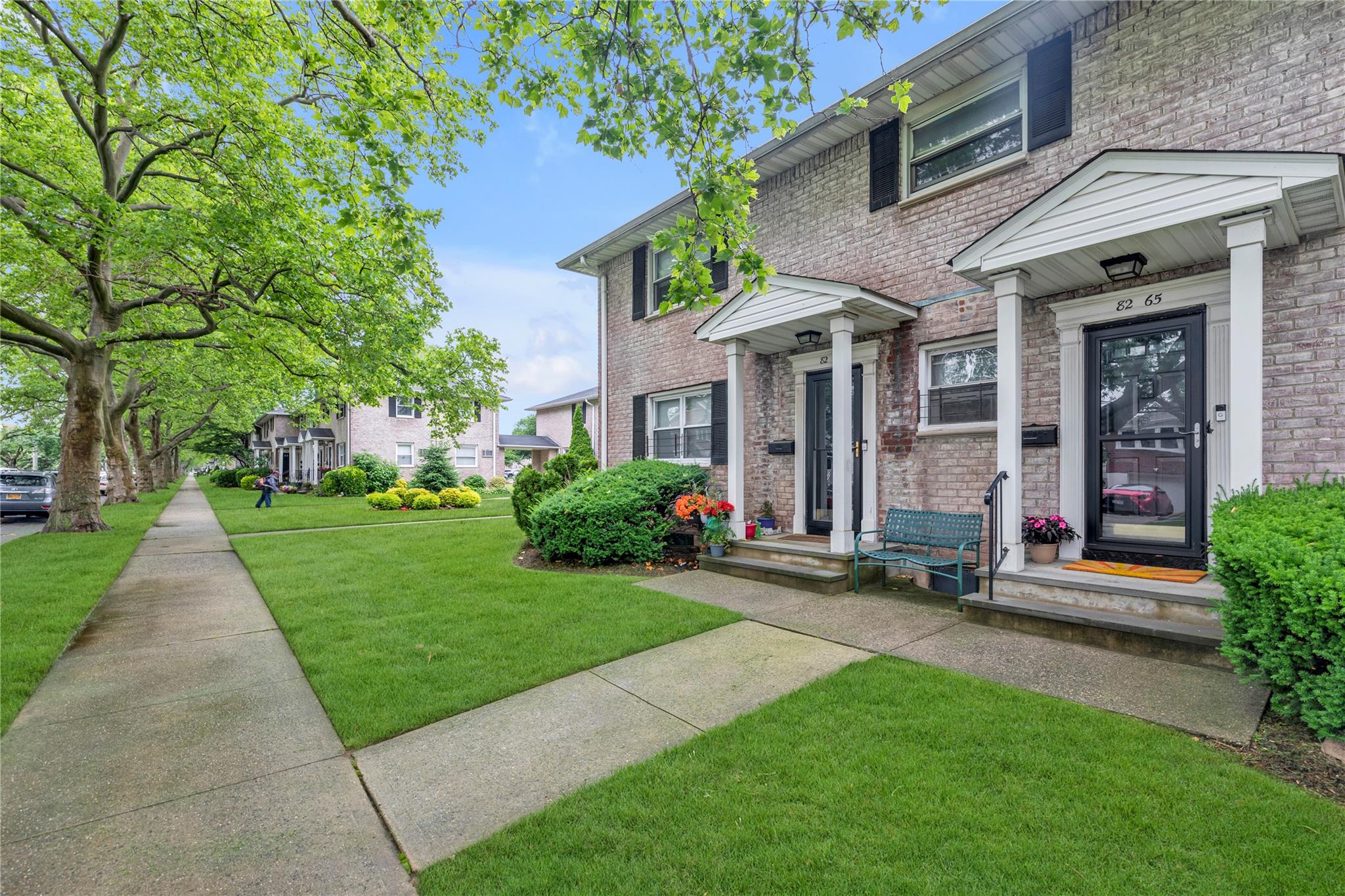 #15 photo, 82-65 268 TH Street, Floral Park , NY 11004