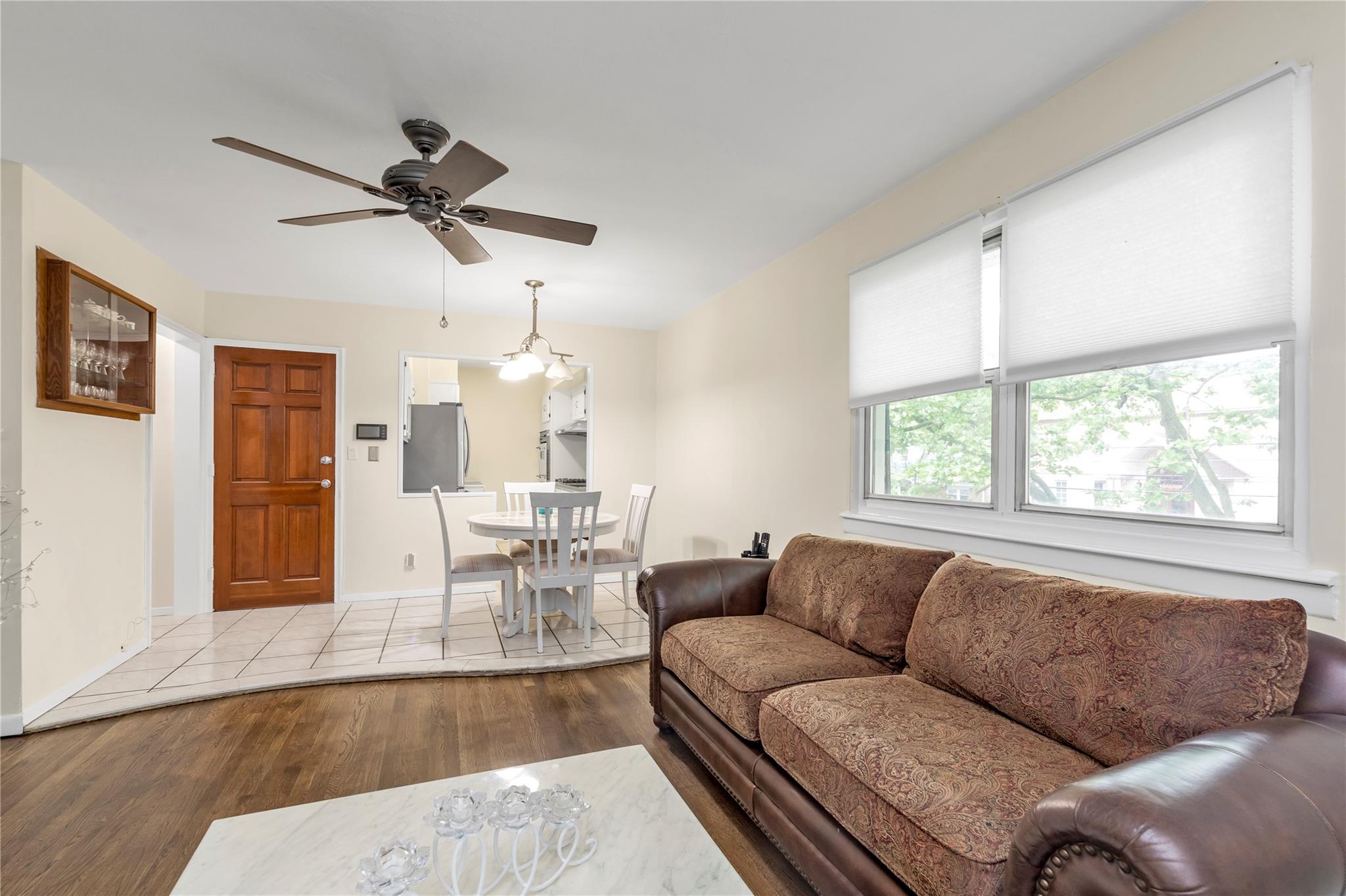 #4 photo, 82-65 268 TH Street, Floral Park , NY 11004