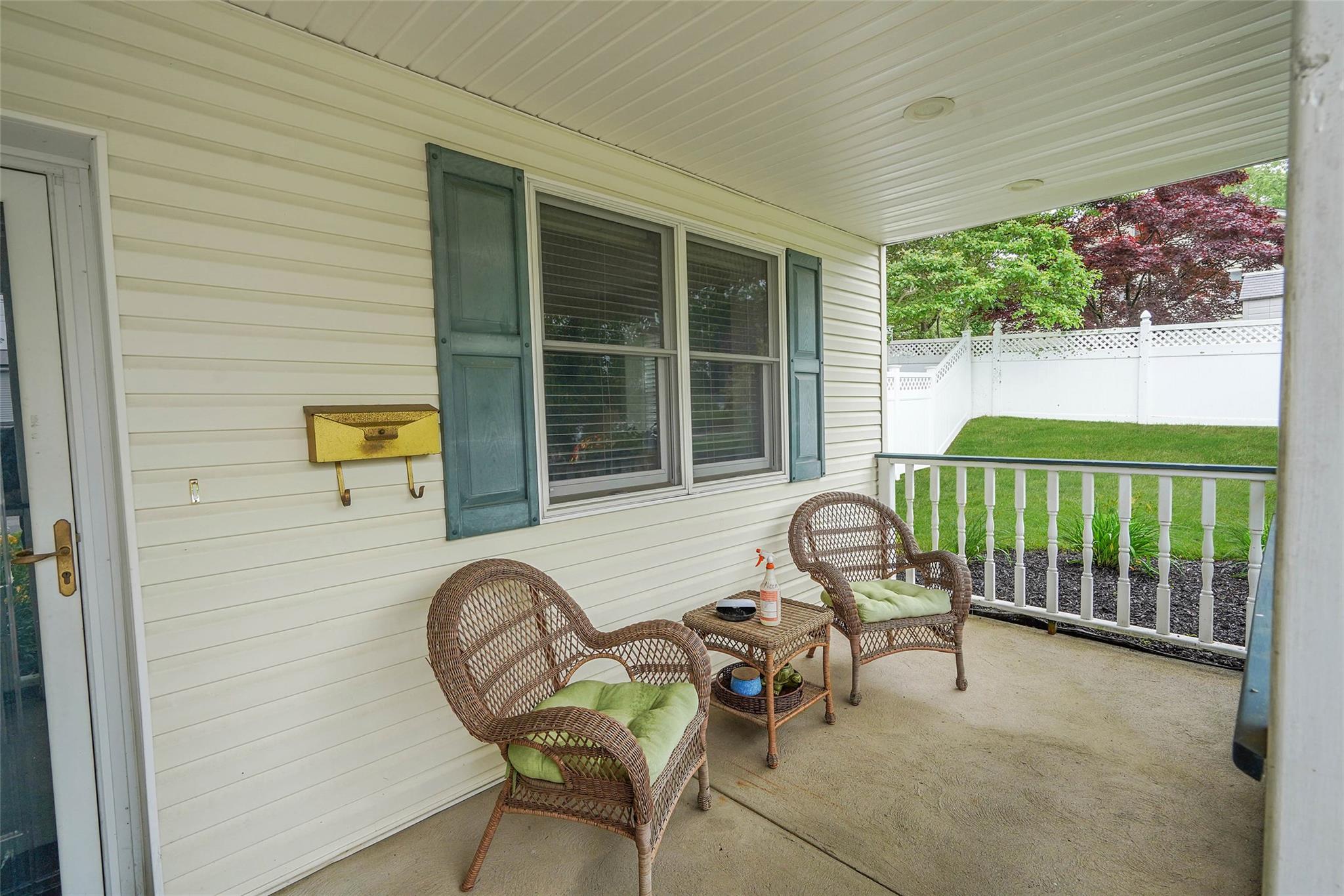 #7 photo, 6 Center Street, Ronkonkoma , NY 11779