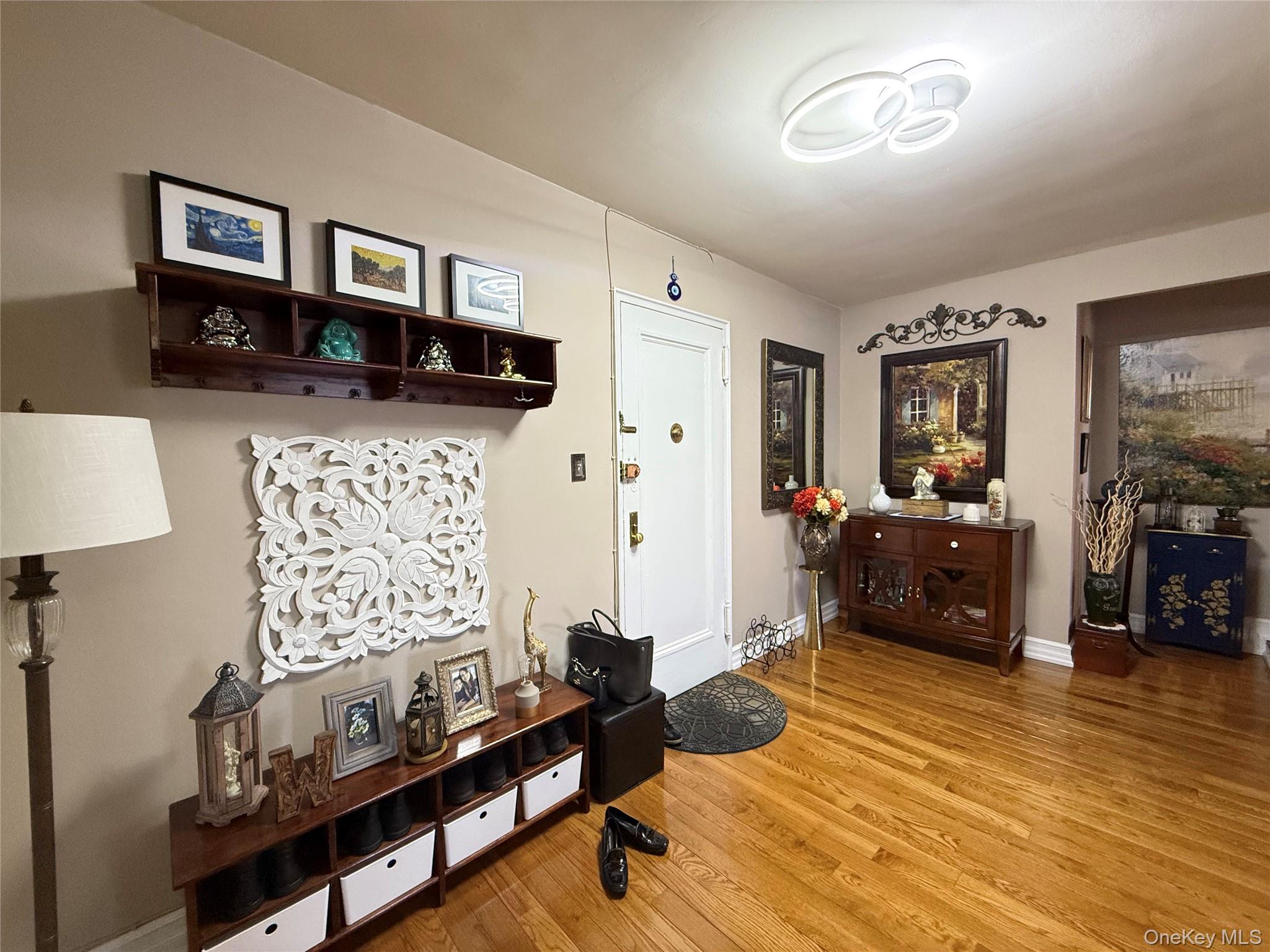 #12 photo, 143-50 Hoover Avenue, Briarwood , NY 11435