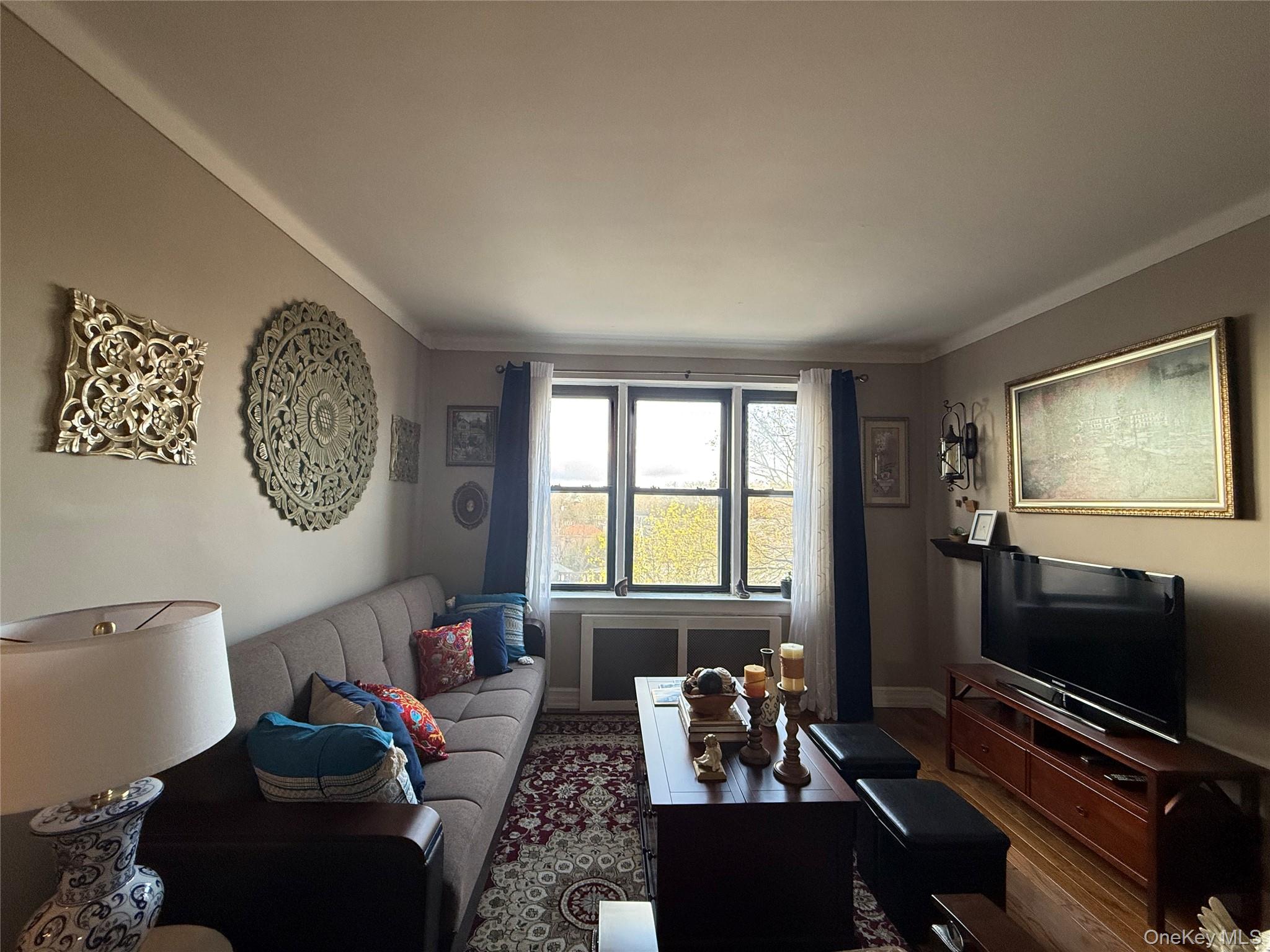 #15 photo, 143-50 Hoover Avenue, Briarwood , NY 11435