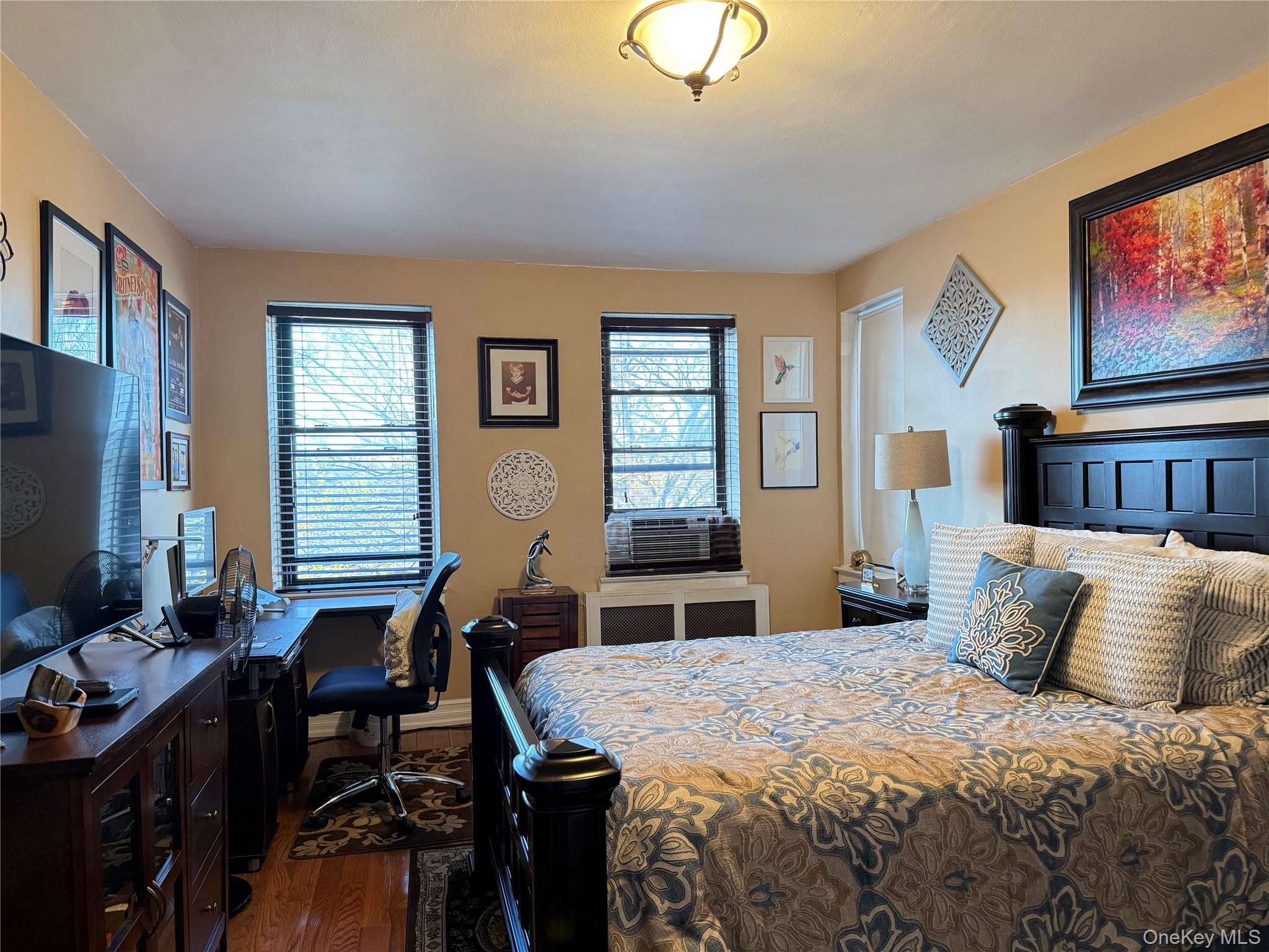 #9 photo, 143-50 Hoover Avenue, Briarwood , NY 11435