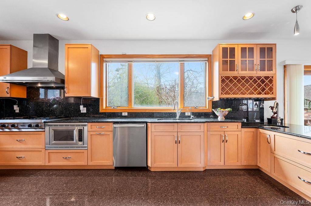 #10 photo, 64-16 211th Street, クイーンズ区 Bayside , NY 11364