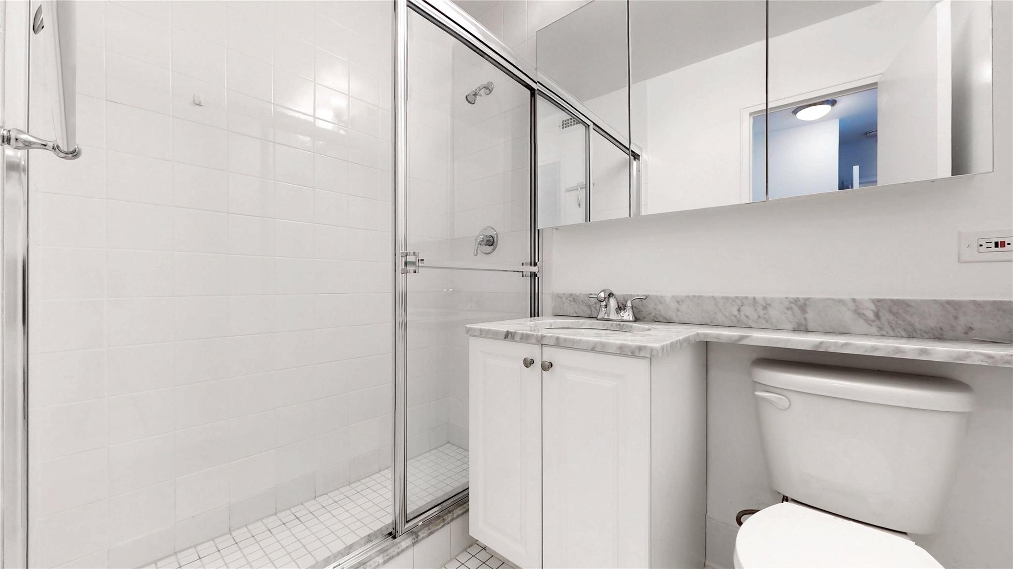 #20 photo, 2500 Johnson Avenue, 布朗士 Bronx , NY 10463