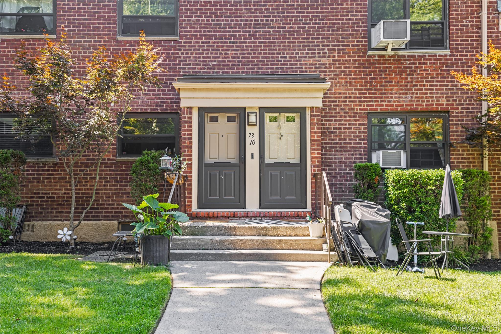 #19 photo, 73-10 Springfield Boulevard, קווינס Bayside , NY 11364