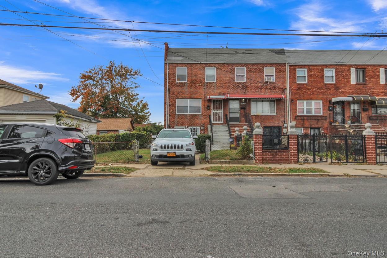 #3 photo, 17911 Eveleth Road, クイーンズ区 Jamaica , NY 11434