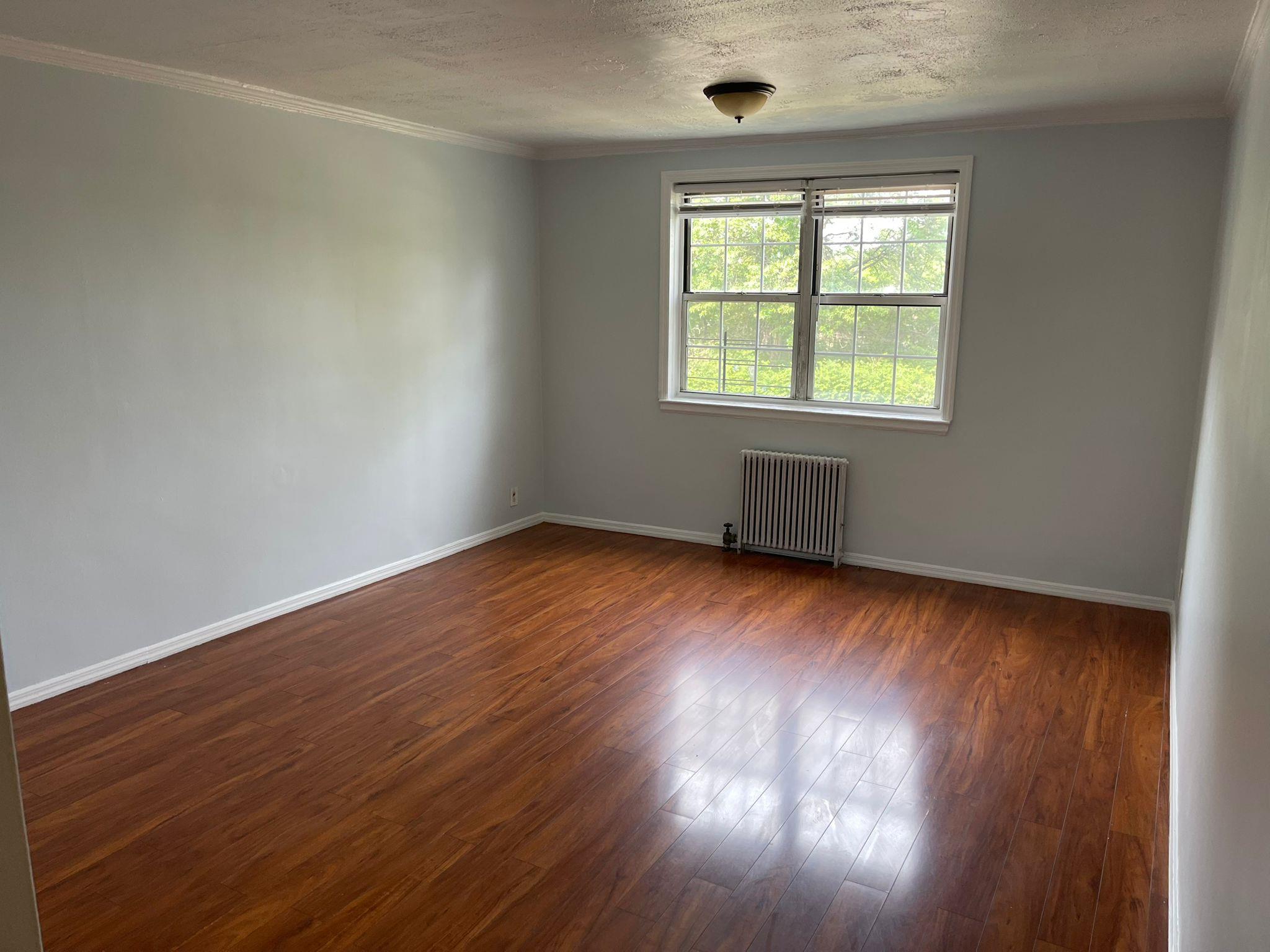 #3 photo, 78-05 Park Drive, クイーンズ区 Kew Garden Hills , NY 11367