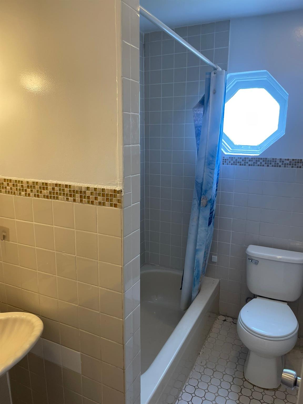 #7 photo, 78-05 Park Drive, クイーンズ区 Kew Garden Hills , NY 11367