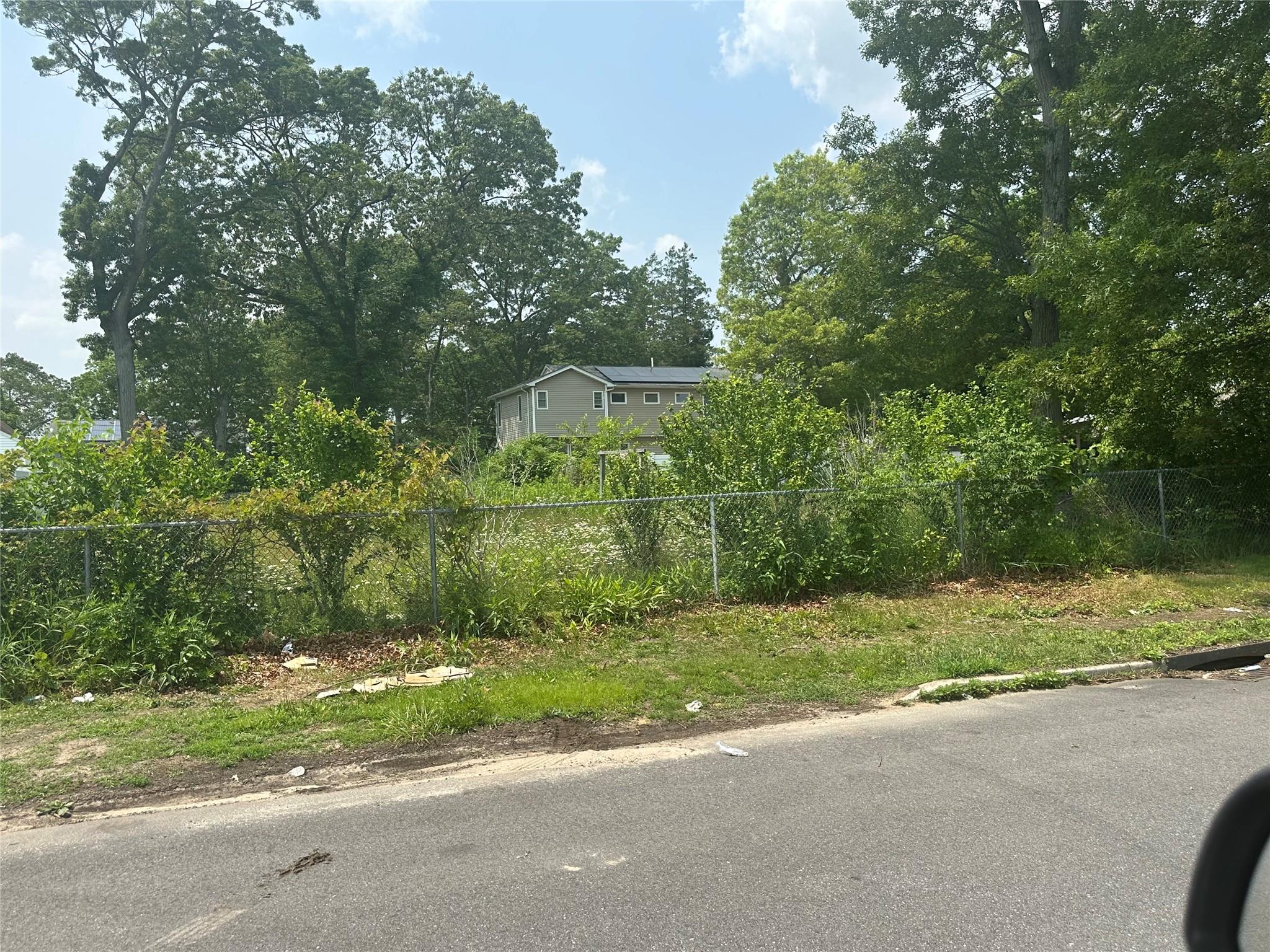 #3 photo, 35 Bedford Street, Wyandanch , NY 11798