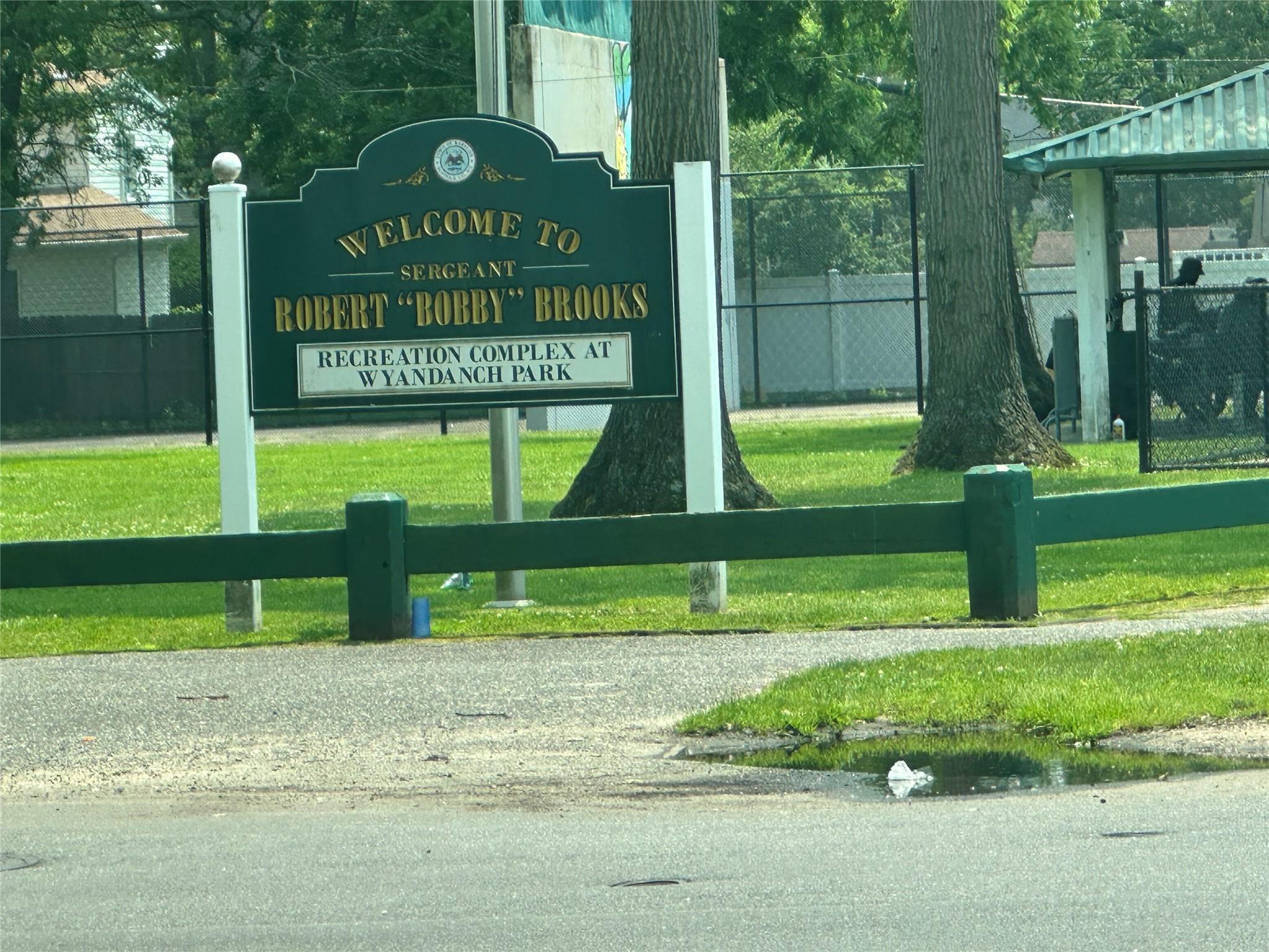 #7 photo, 35 Bedford Street, Wyandanch , NY 11798