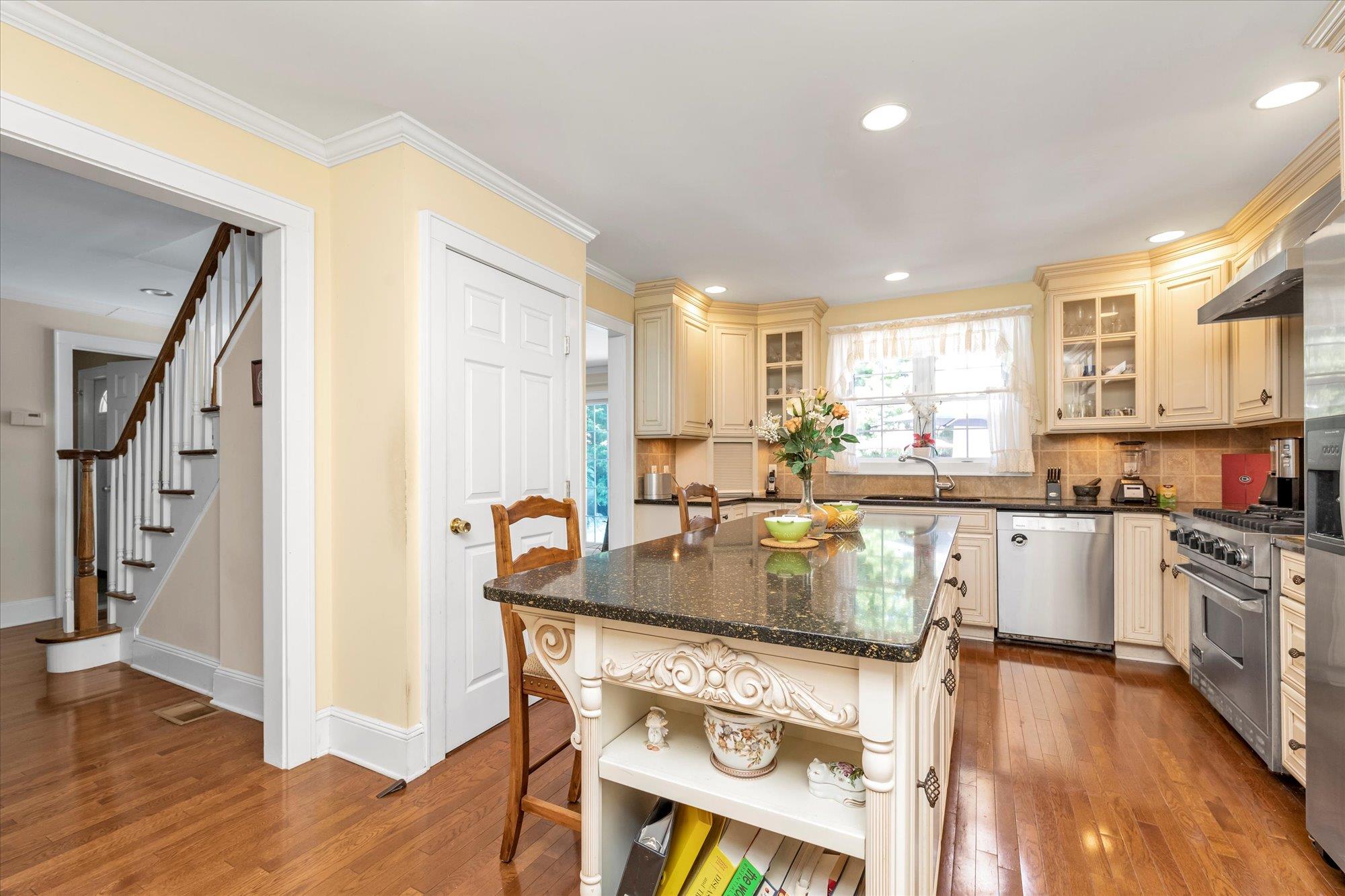 #7 photo, 1277 Jerusalem Avenue, ナッソー郡 Merrick , NY 11566