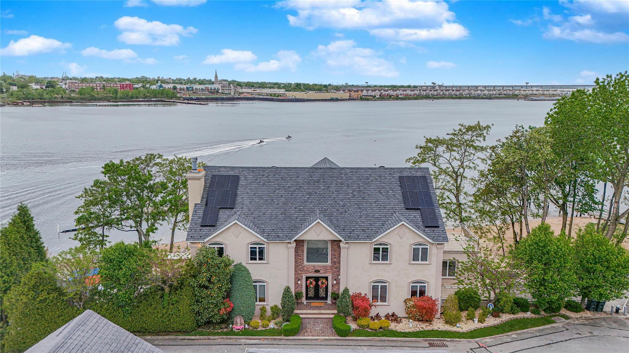 #1 photo, 30 AVIVA Court, Staten Island , NY 10307