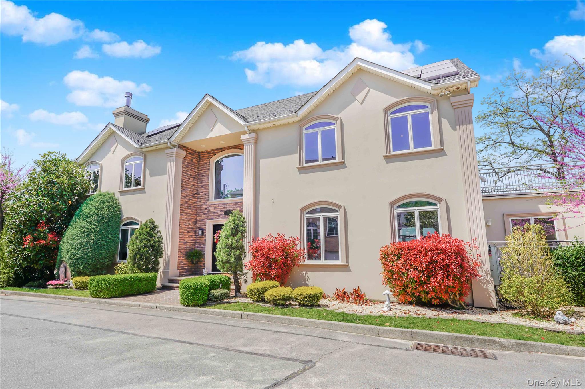 #3 photo, 30 AVIVA Court, スタテンアイランド Staten Island , NY 10307