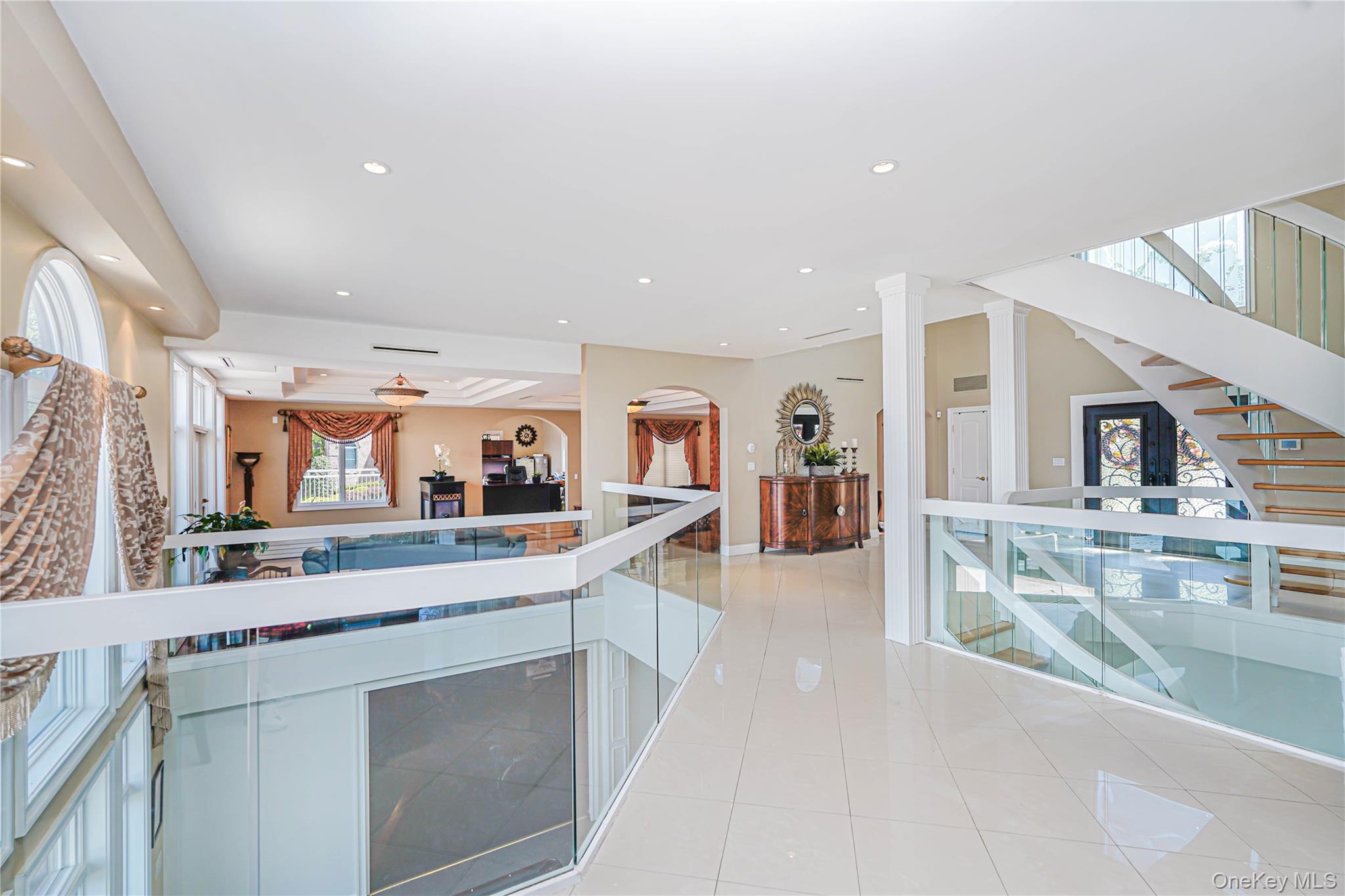 #7 photo, 30 AVIVA Court, スタテンアイランド Staten Island , NY 10307