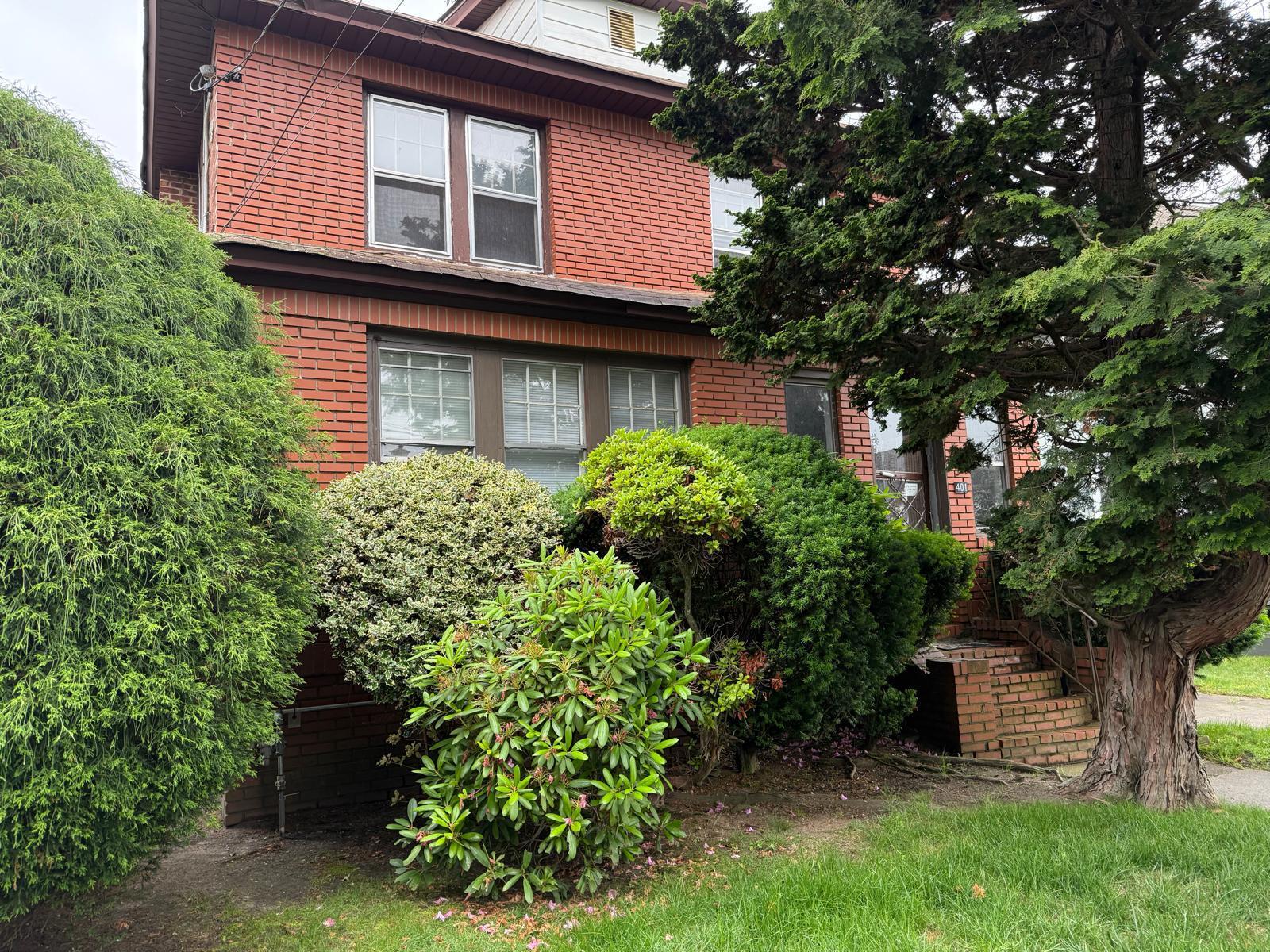 #1 photo, 401 Oakland Avenue, Cedarhurst , NY 11516