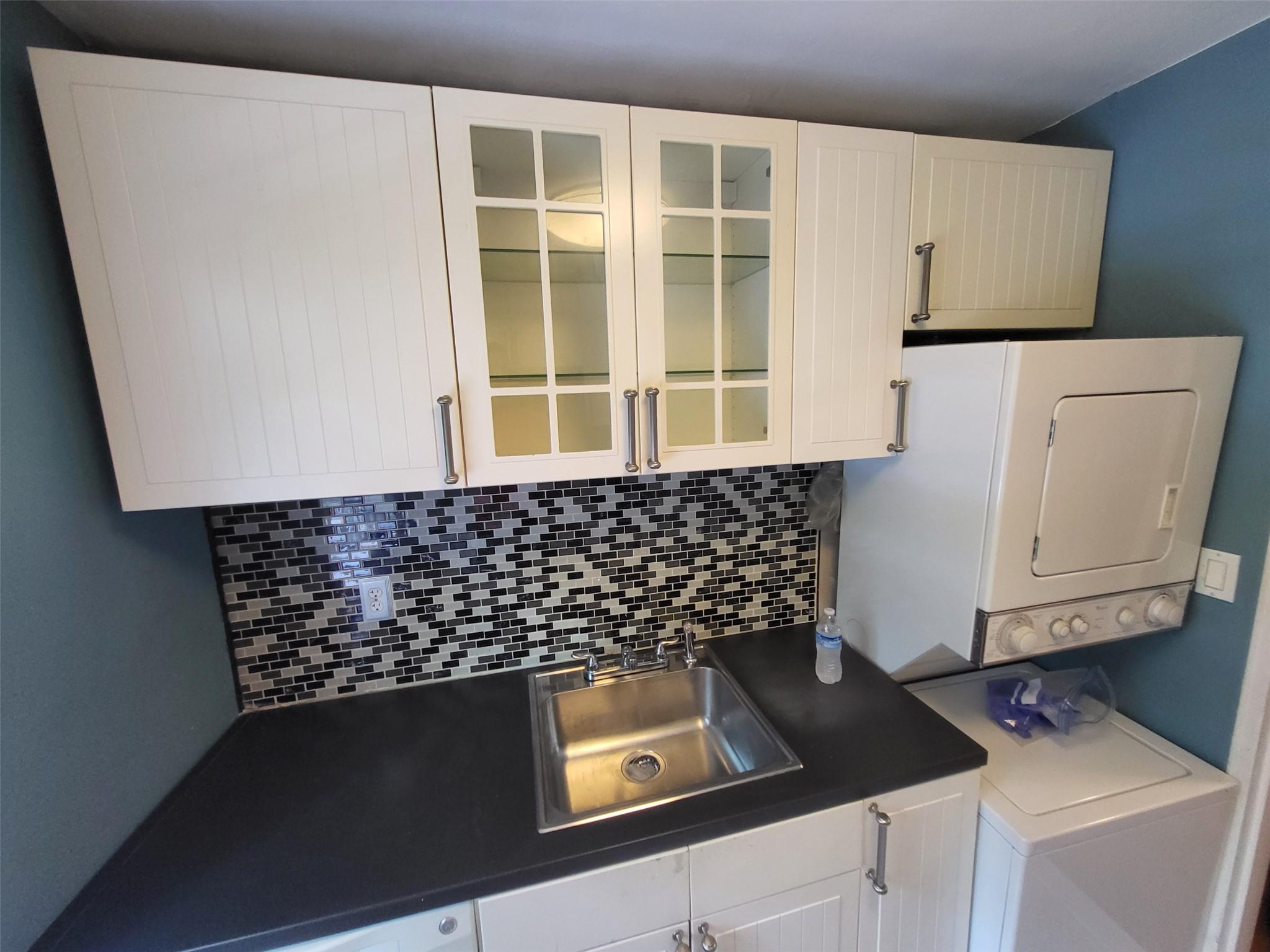 #18 photo, 224-23 Kingsbury Avenue, クイーンズ区 Oakland Gardens , NY 11364